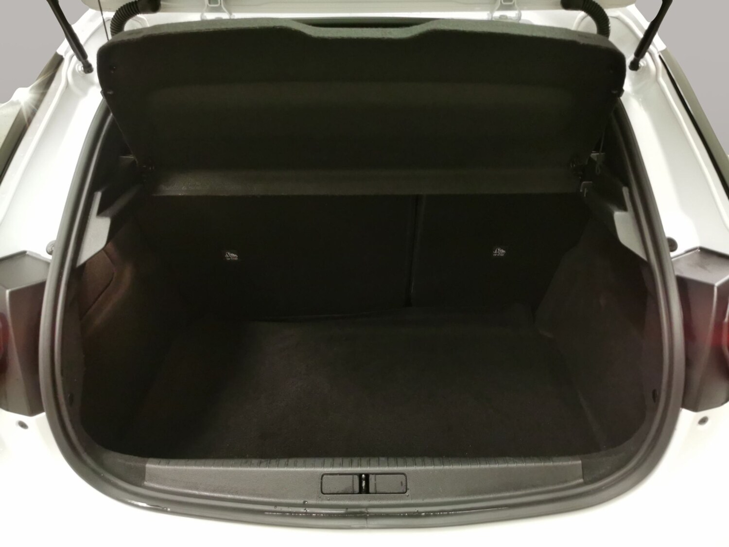 Used Vauxhall Corsa 2023 for sale - 77605012: Photo 32