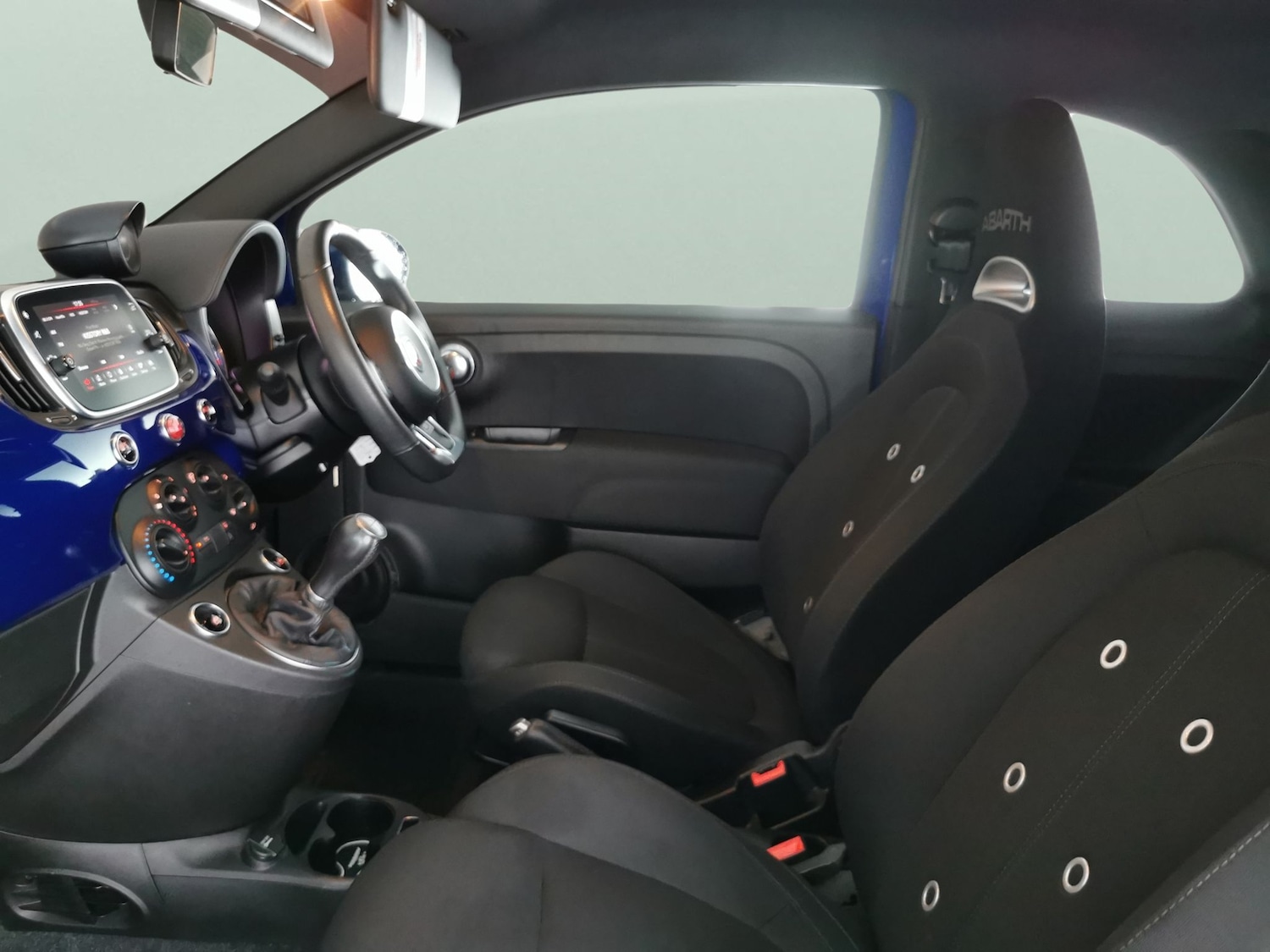 Used Abarth 595 2019 for sale - 77244859: Photo 4