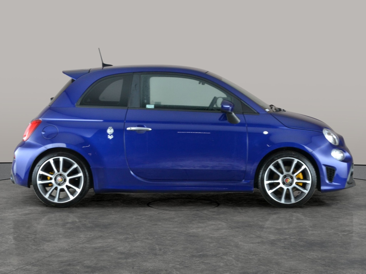 Used Abarth 595 2019 for sale - 77244859: Photo 8