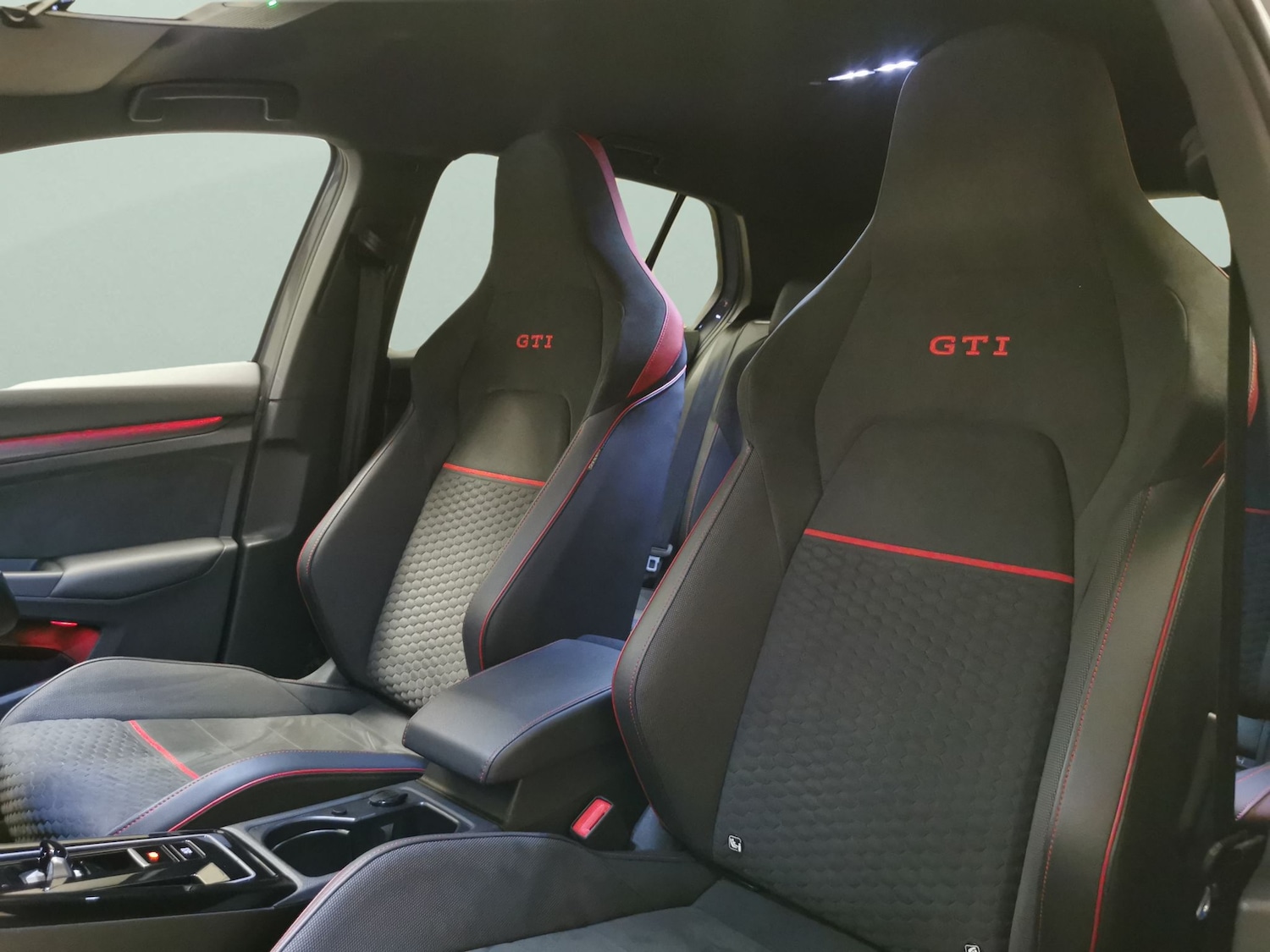 Used Volkswagen Golf 2023 for sale - 77499932: Photo 14