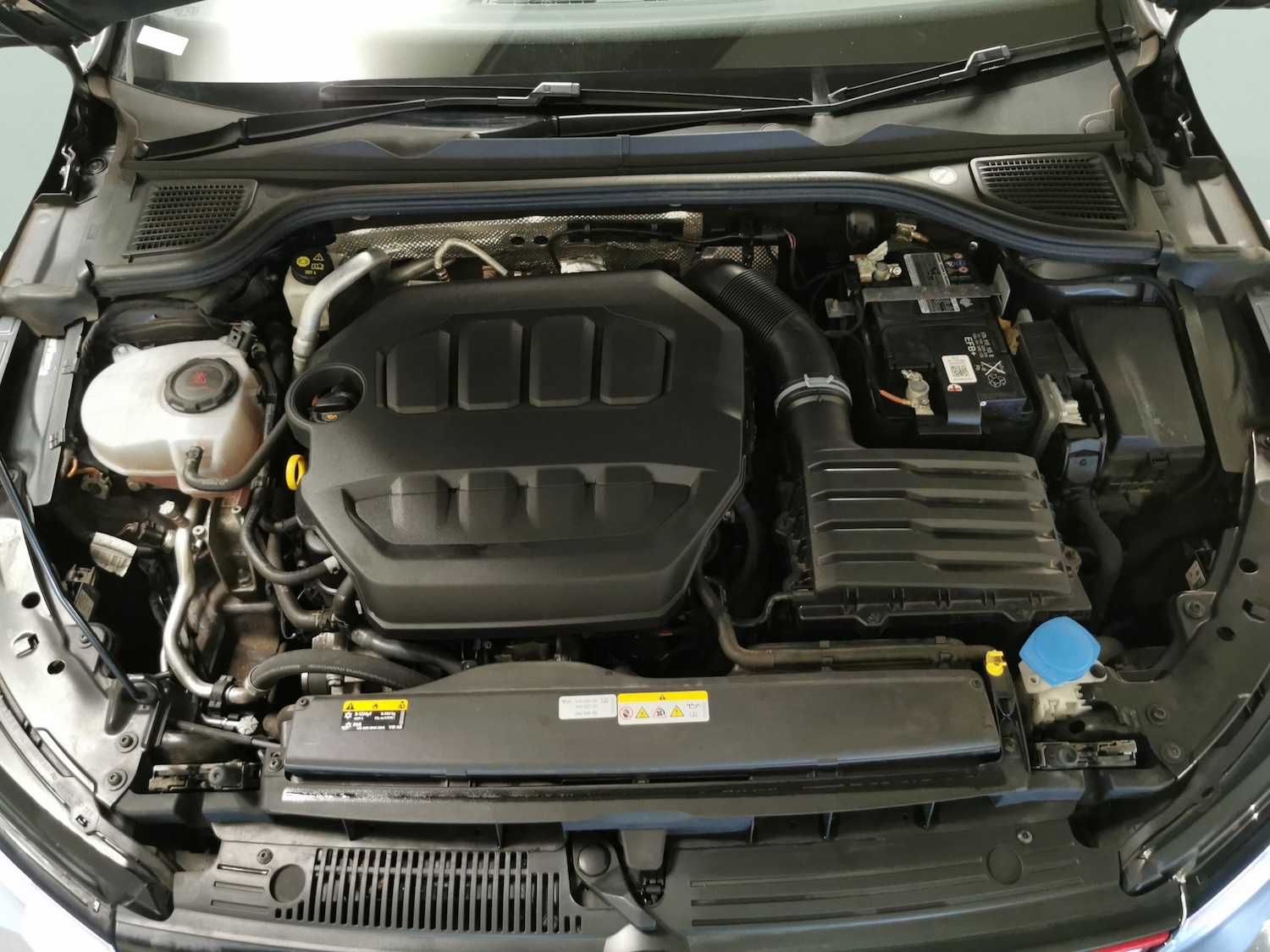 Used Volkswagen Golf 2023 for sale - 77499932: Photo 31