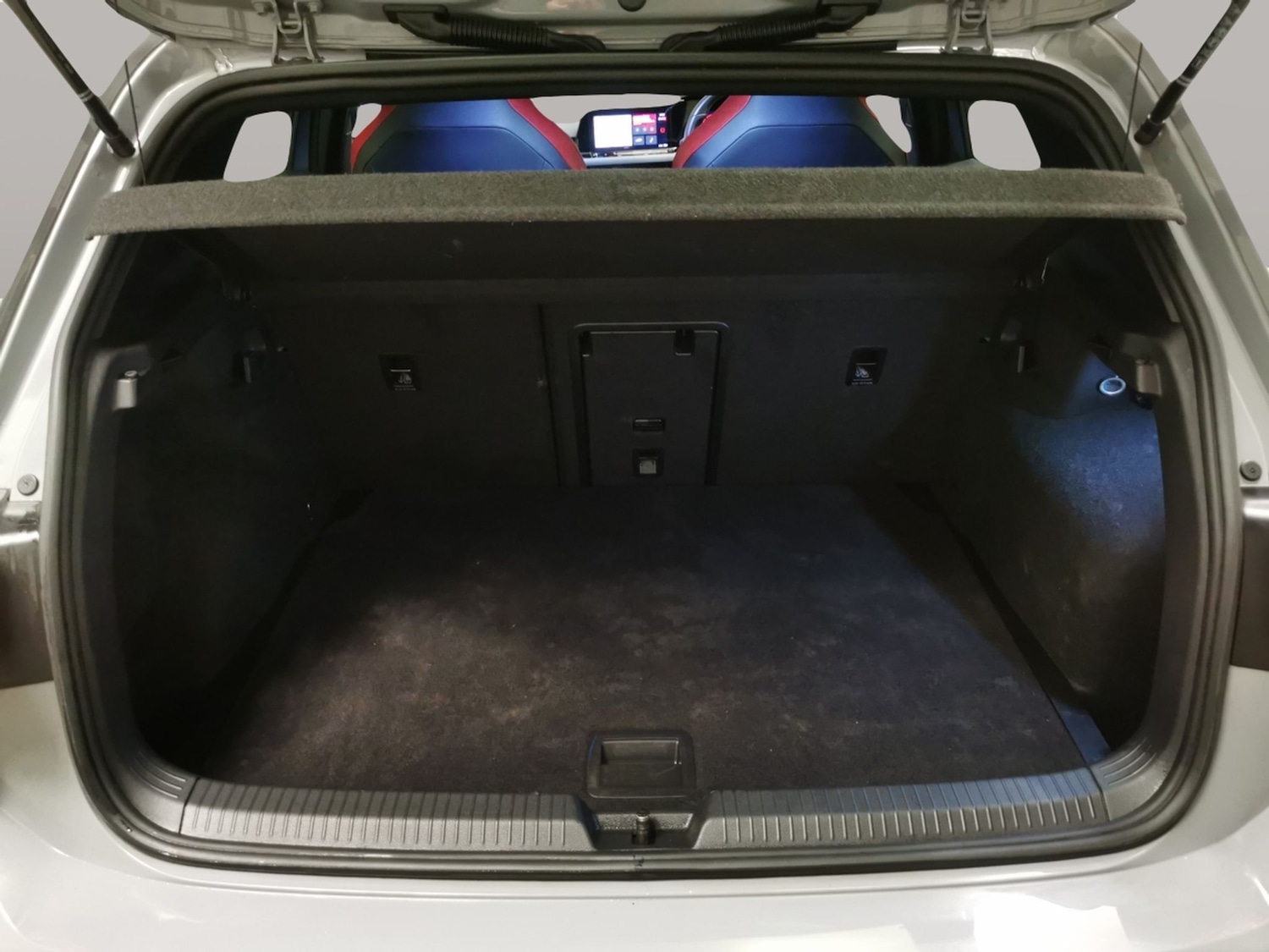 Used Volkswagen Golf 2023 for sale - 77499932: Photo 32