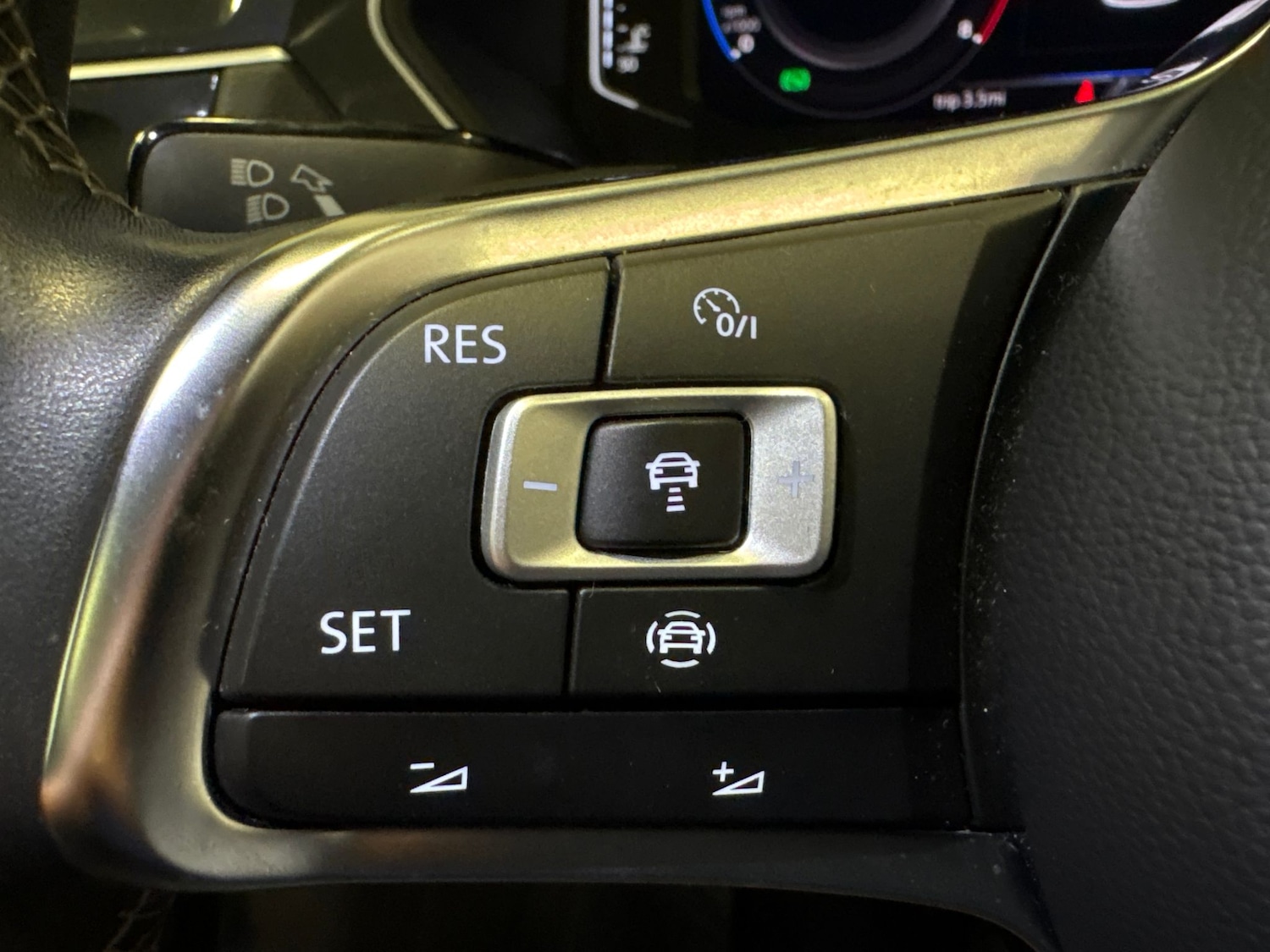 Used Volkswagen Tiguan 2020 for sale - 76420801: Photo 21