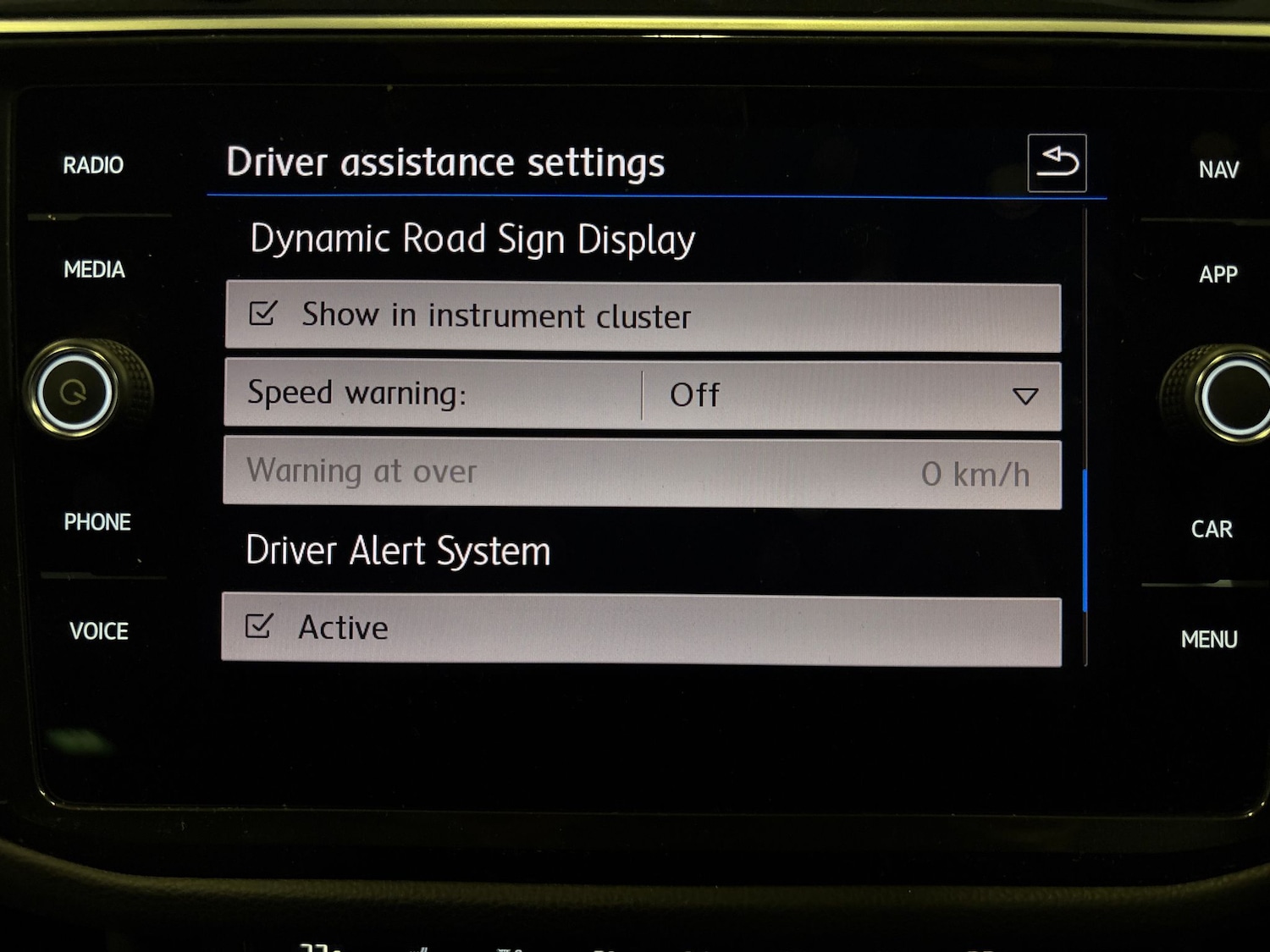 Used Volkswagen Tiguan 2020 for sale - 76420801: Photo 33