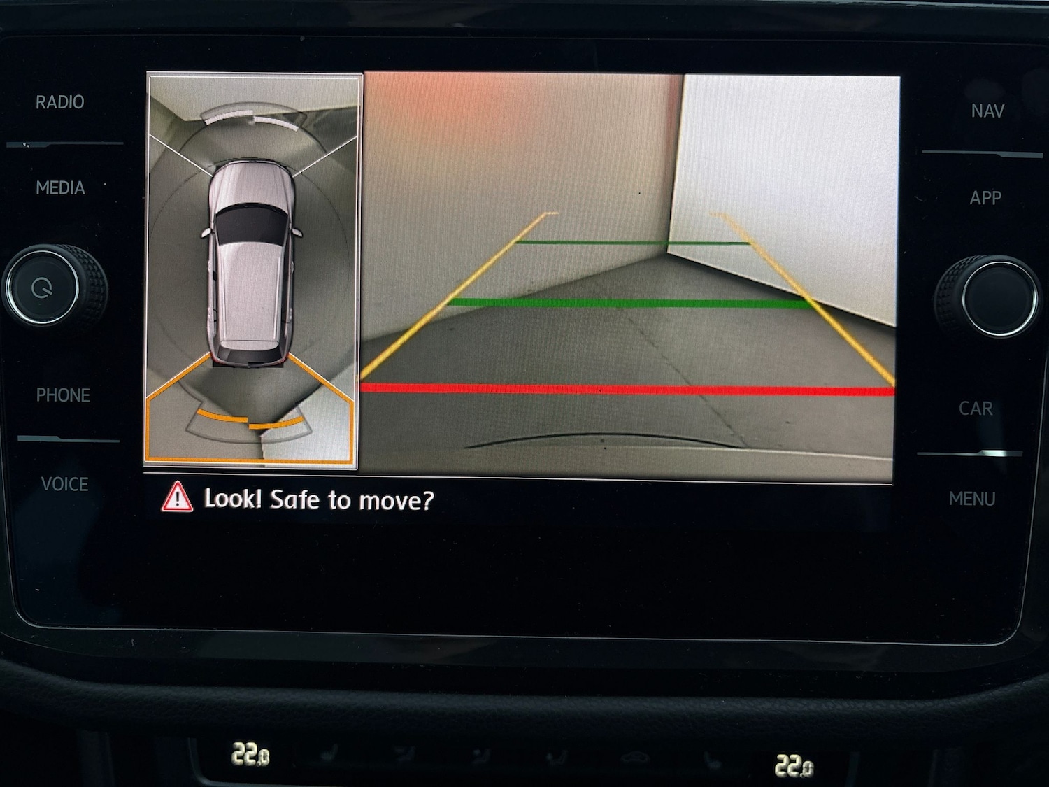 Used Volkswagen Tiguan 2020 for sale - 76420801: Photo 9