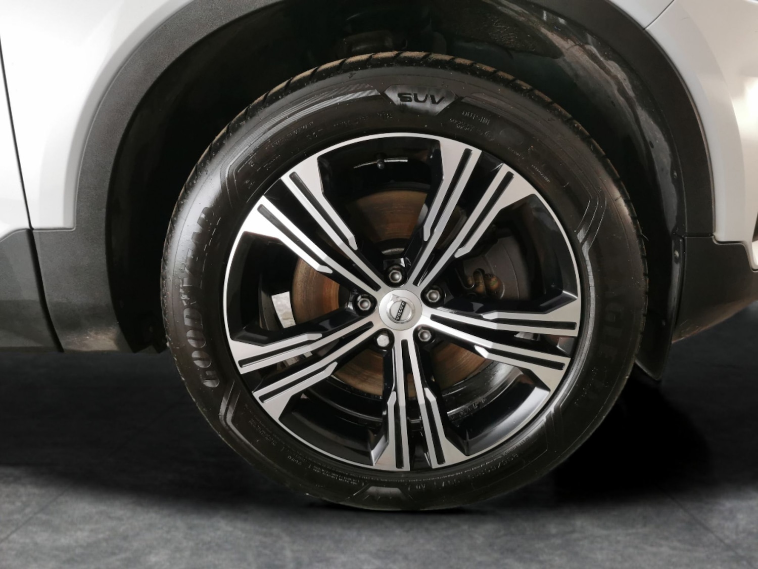 Used Volvo XC40 2022 for sale - 77617497: Photo 28