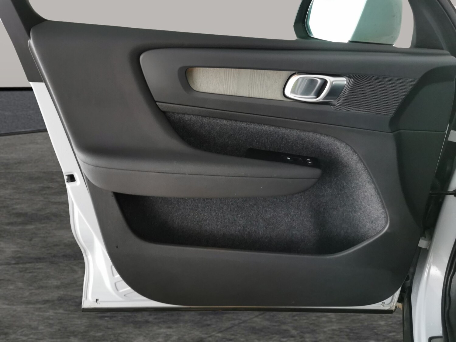 Used Volvo XC40 2022 for sale - 77617497: Photo 31