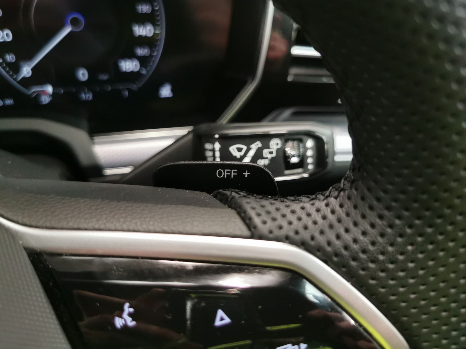 Used Volkswagen Touareg 2023 for sale - 77333563: Photo 23