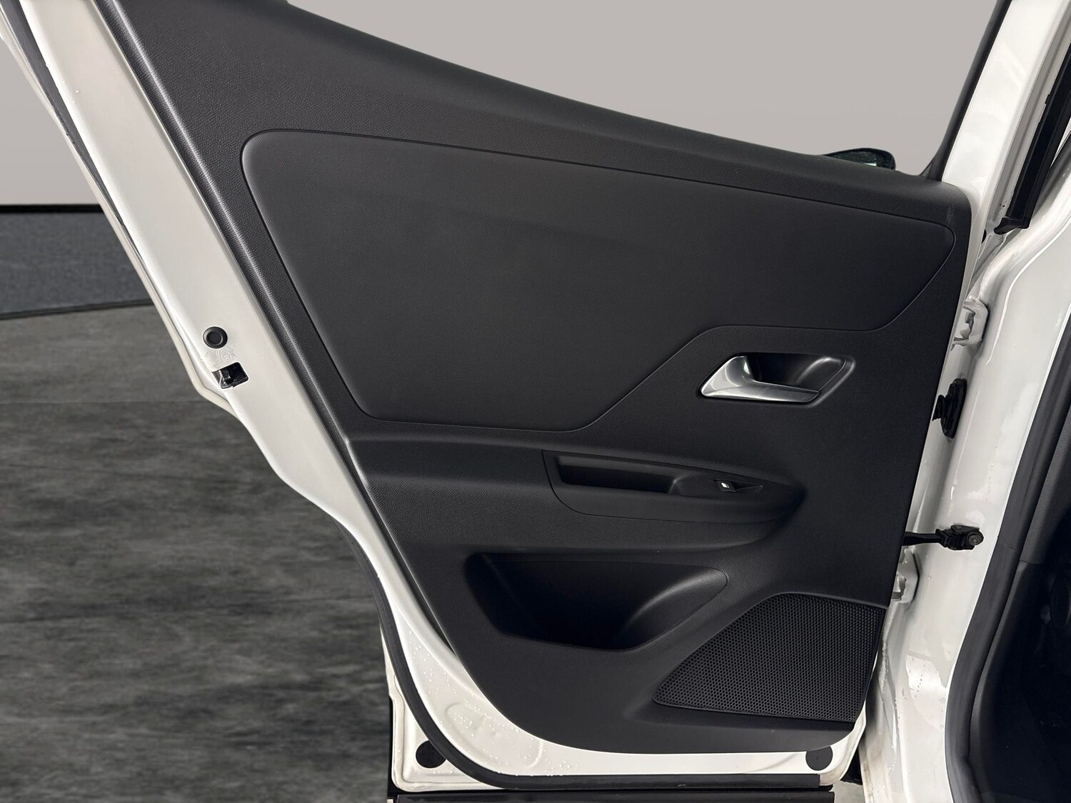 Used Vauxhall Mokka 2023 for sale - 77827138: Photo 34