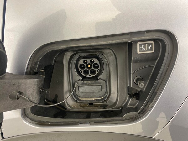 Used Peugeot 2008 2022 for sale - 76266298: Photo 34