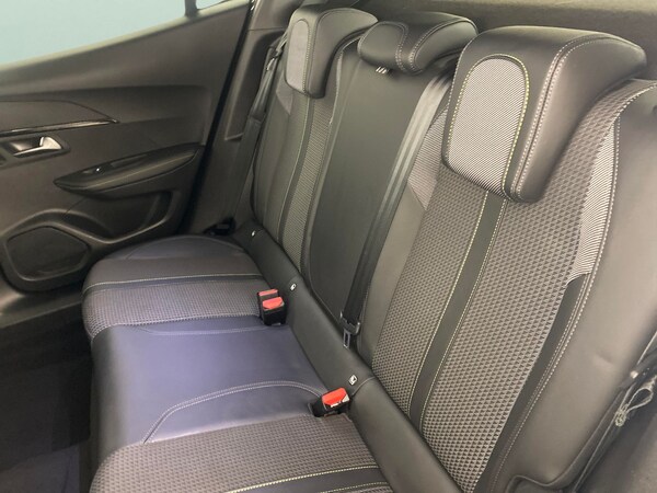 Used Peugeot 2008 2022 for sale - 76266298: Photo 38