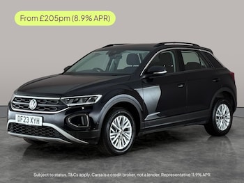 Used Volkswagen T-Roc 2023 for sale - 79381740: Photo