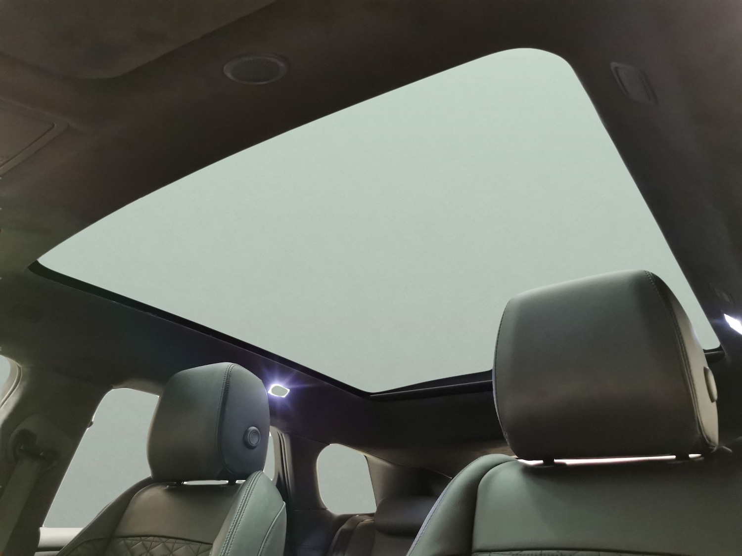 Used Land Rover Range Rover Evoque 2023 for sale - 78144402: Photo 5