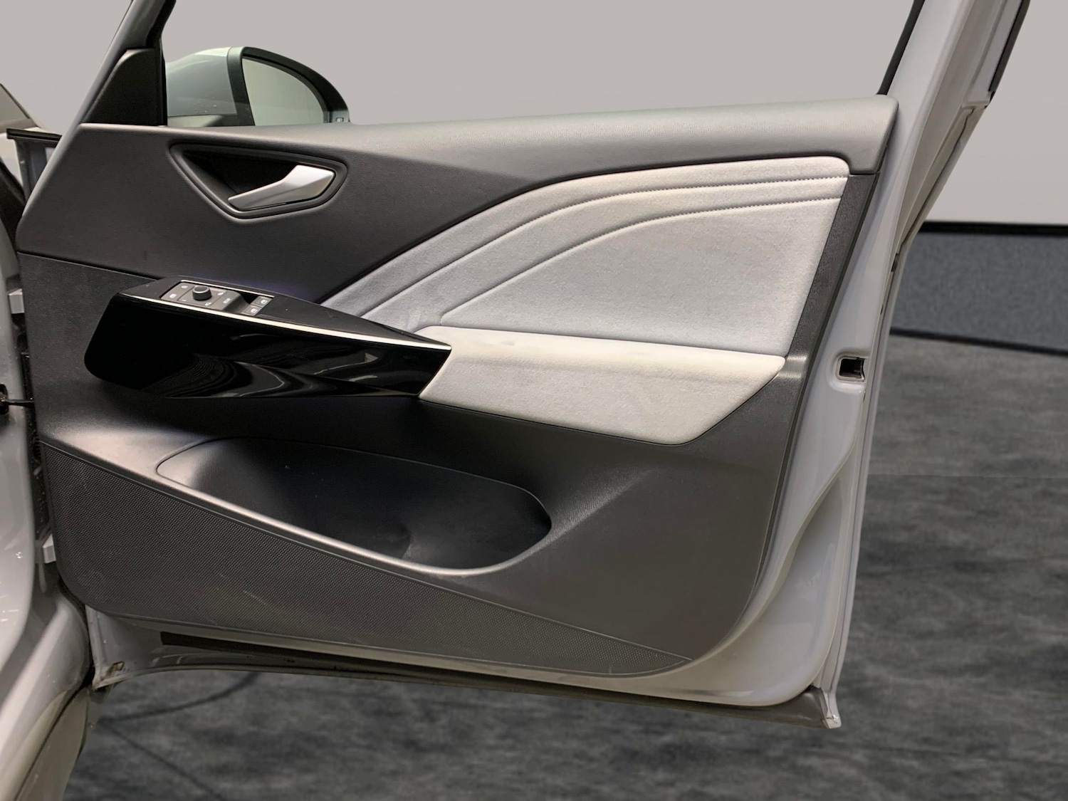 Used Volkswagen ID.3 2023 for sale - 77043632: Photo 29