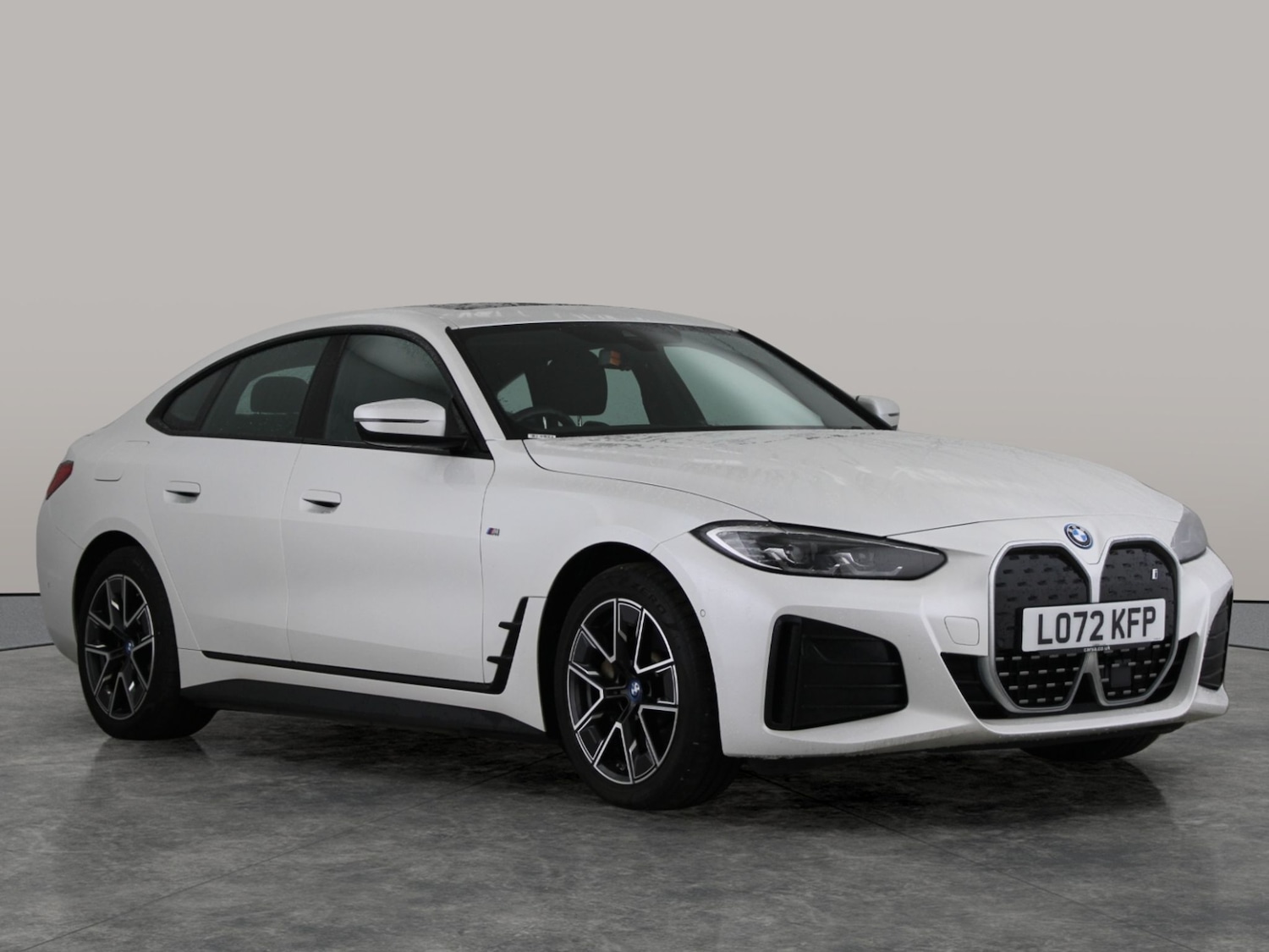 Used BMW i4 2022 for sale - 77274525: Photo 11