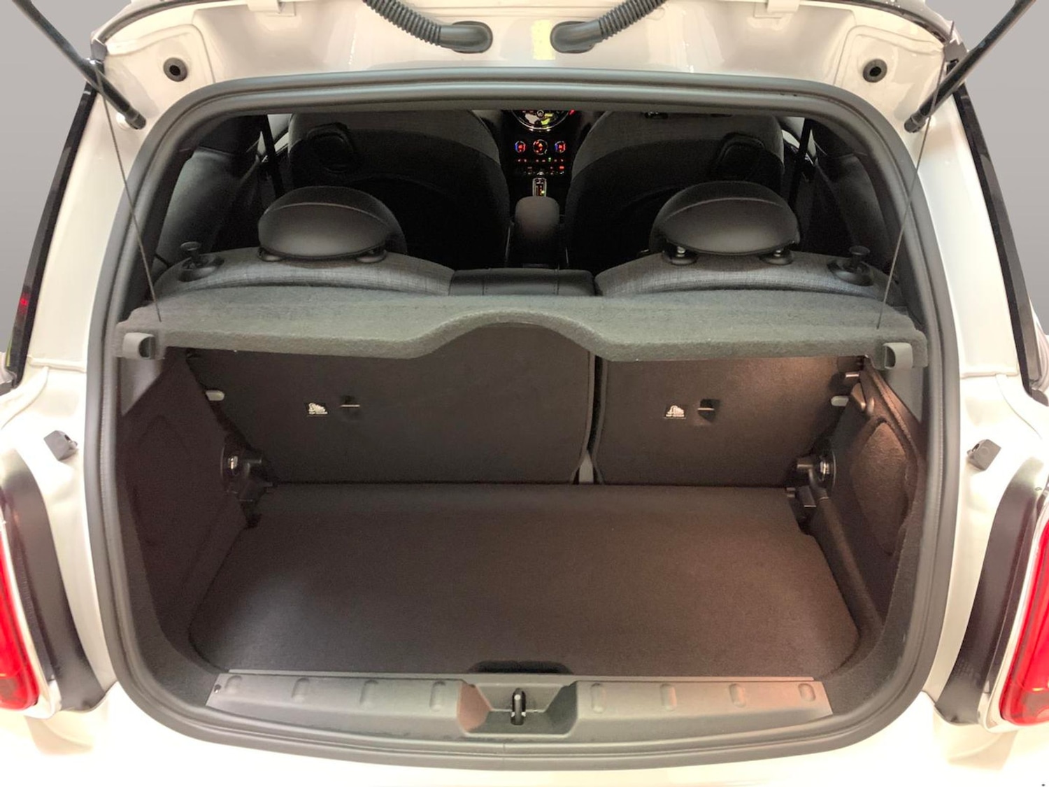 Used MINI Electric Hatch 2022 for sale - 76958377: Photo 28