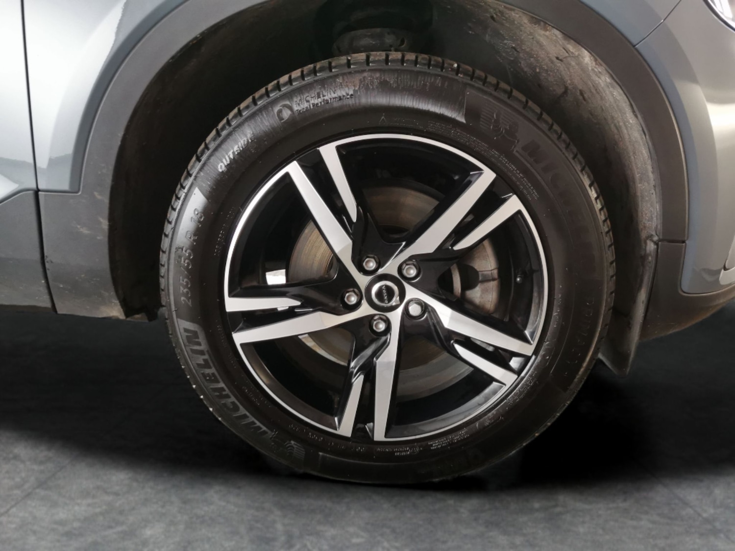 Used Volvo XC40 for sale - 77475426: Photo 25