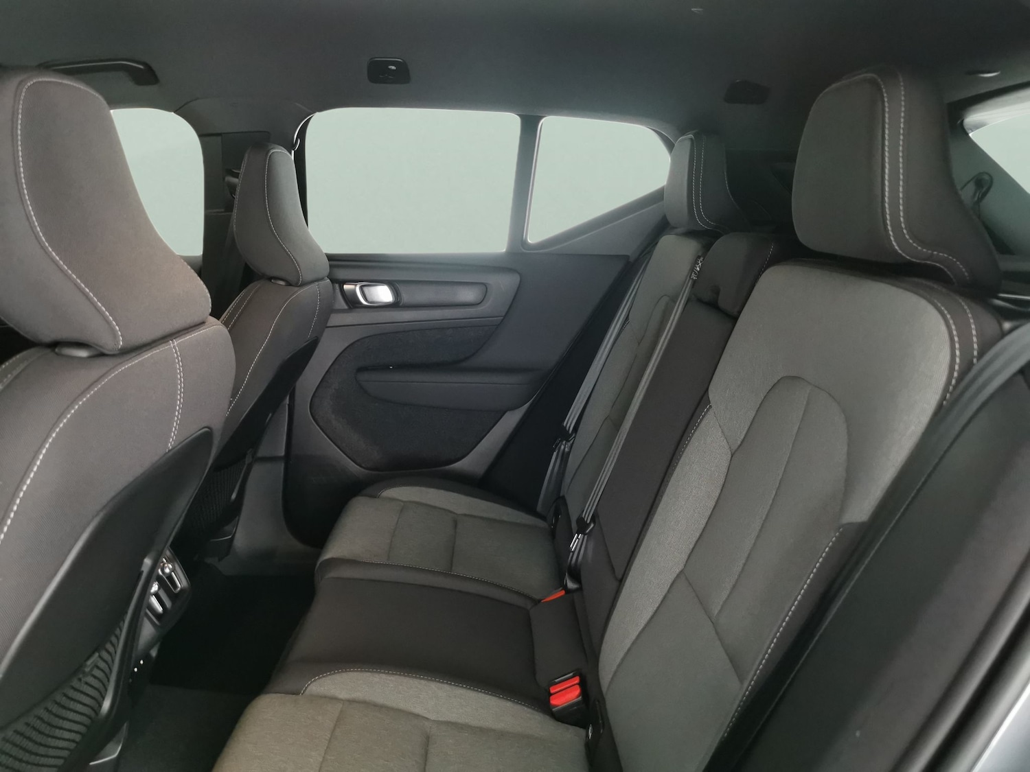 Used Volvo XC40 for sale - 77475426: Photo 27