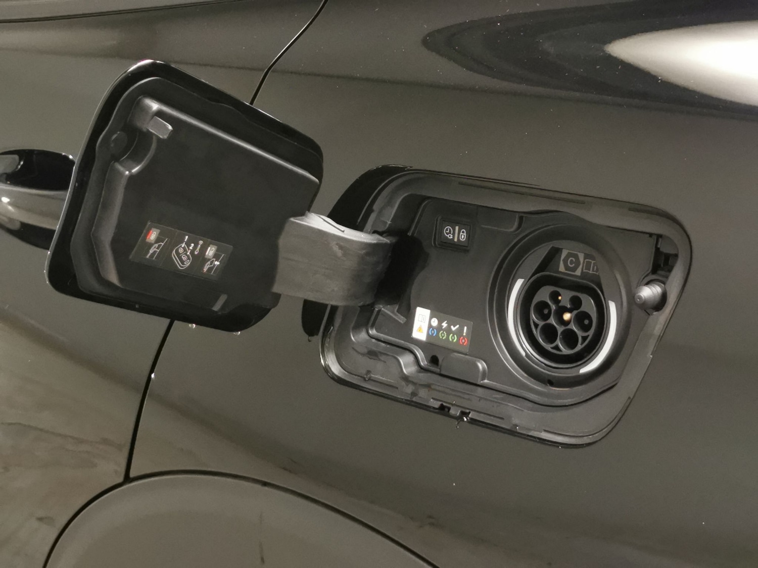 Used Peugeot 3008 2022 for sale - 76393995: Photo 41