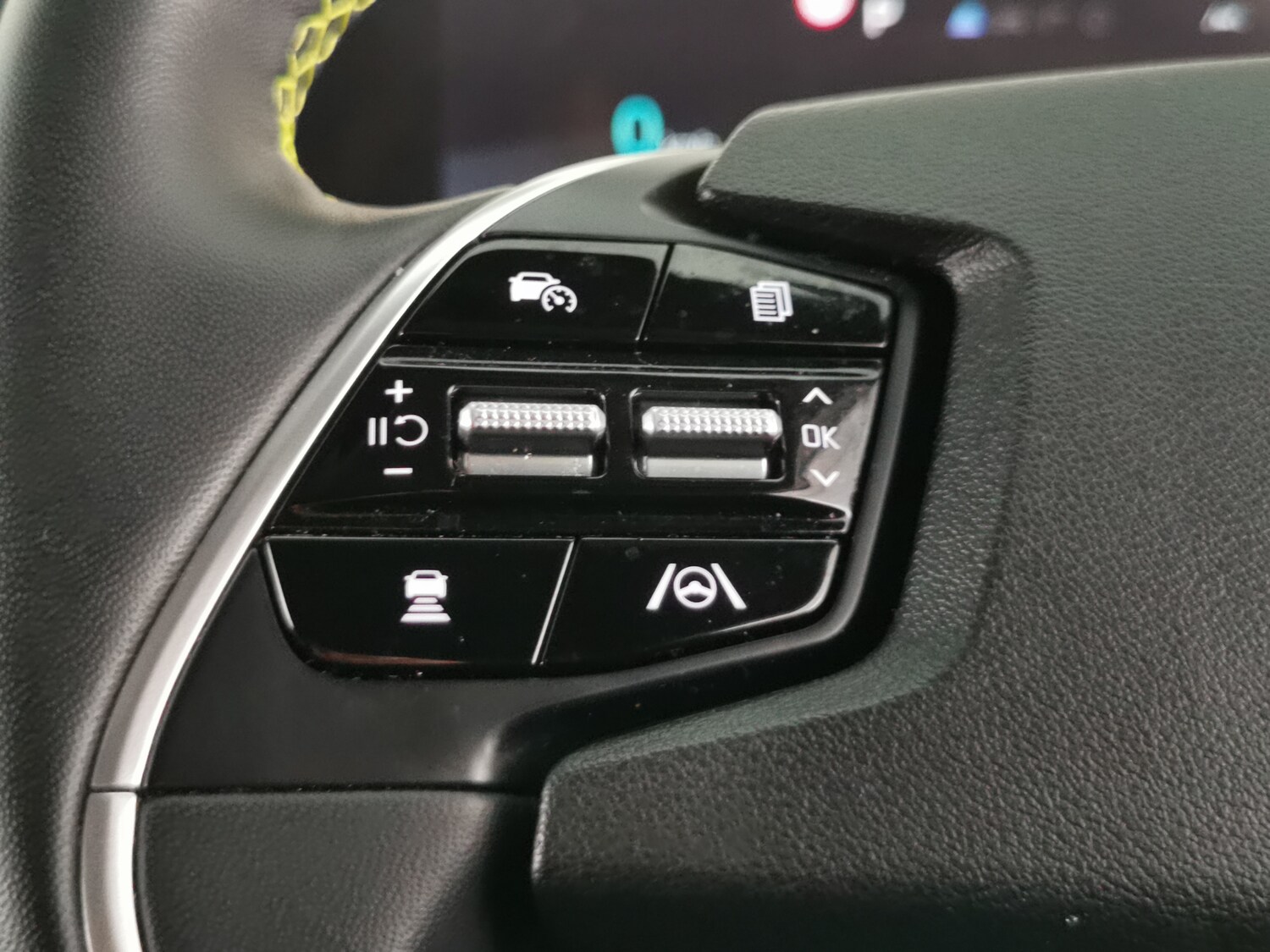 Used Kia EV6 2023 for sale - 77648543: Photo 25