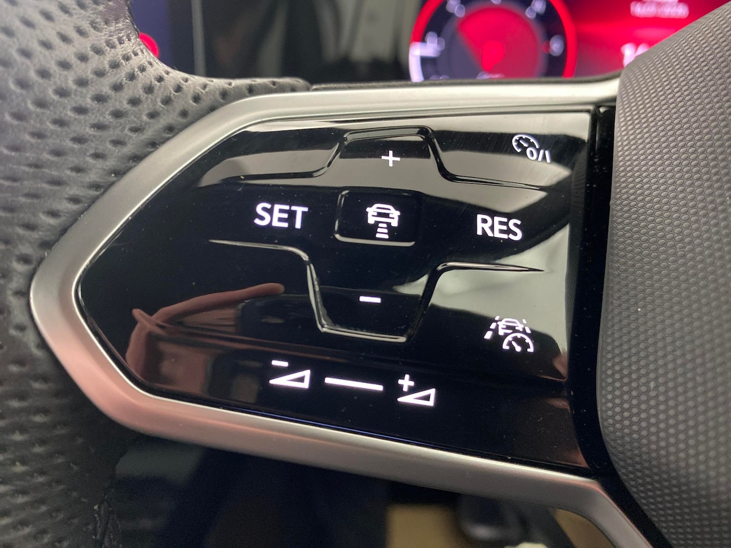 Used Volkswagen Golf 2024 for sale - 78094176: Photo 18