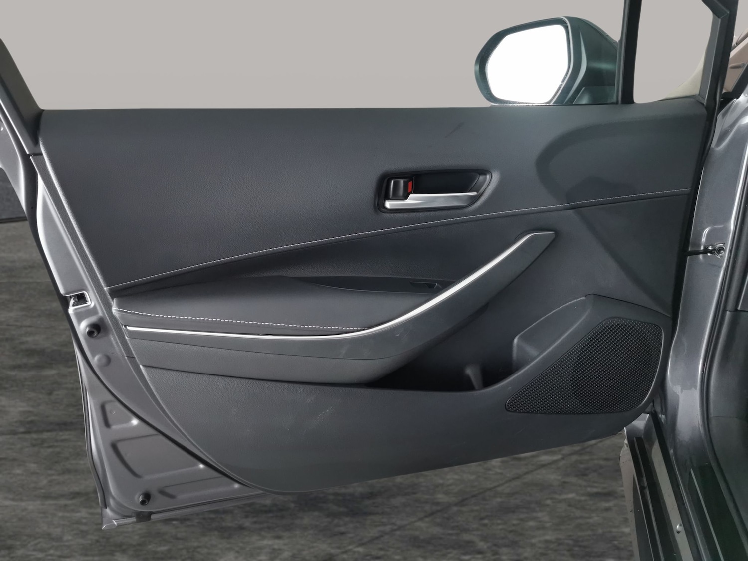 Used Toyota Corolla 2023 for sale - 76980603: Photo 29