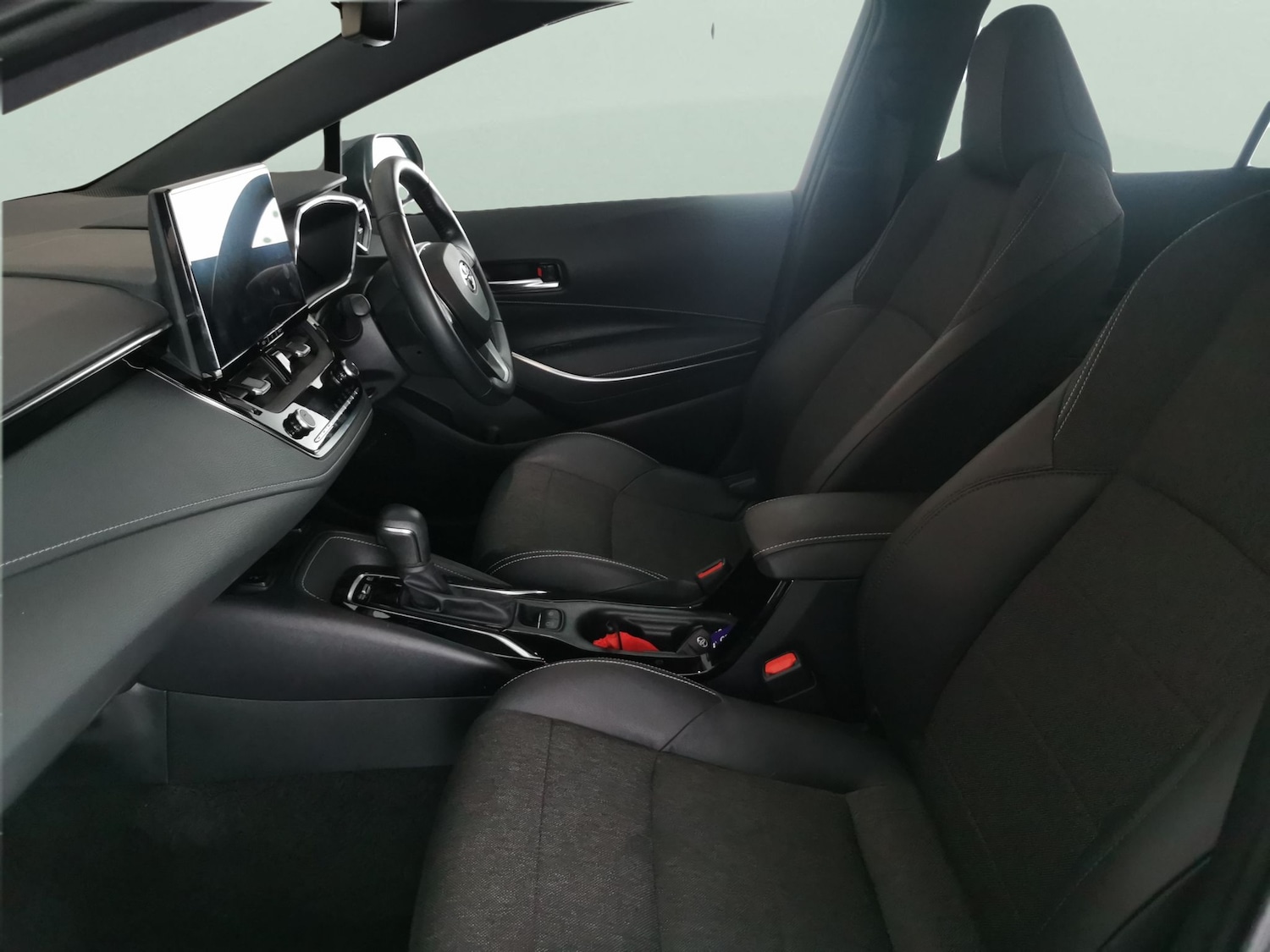 Used Toyota Corolla 2023 for sale - 76980603: Photo 4