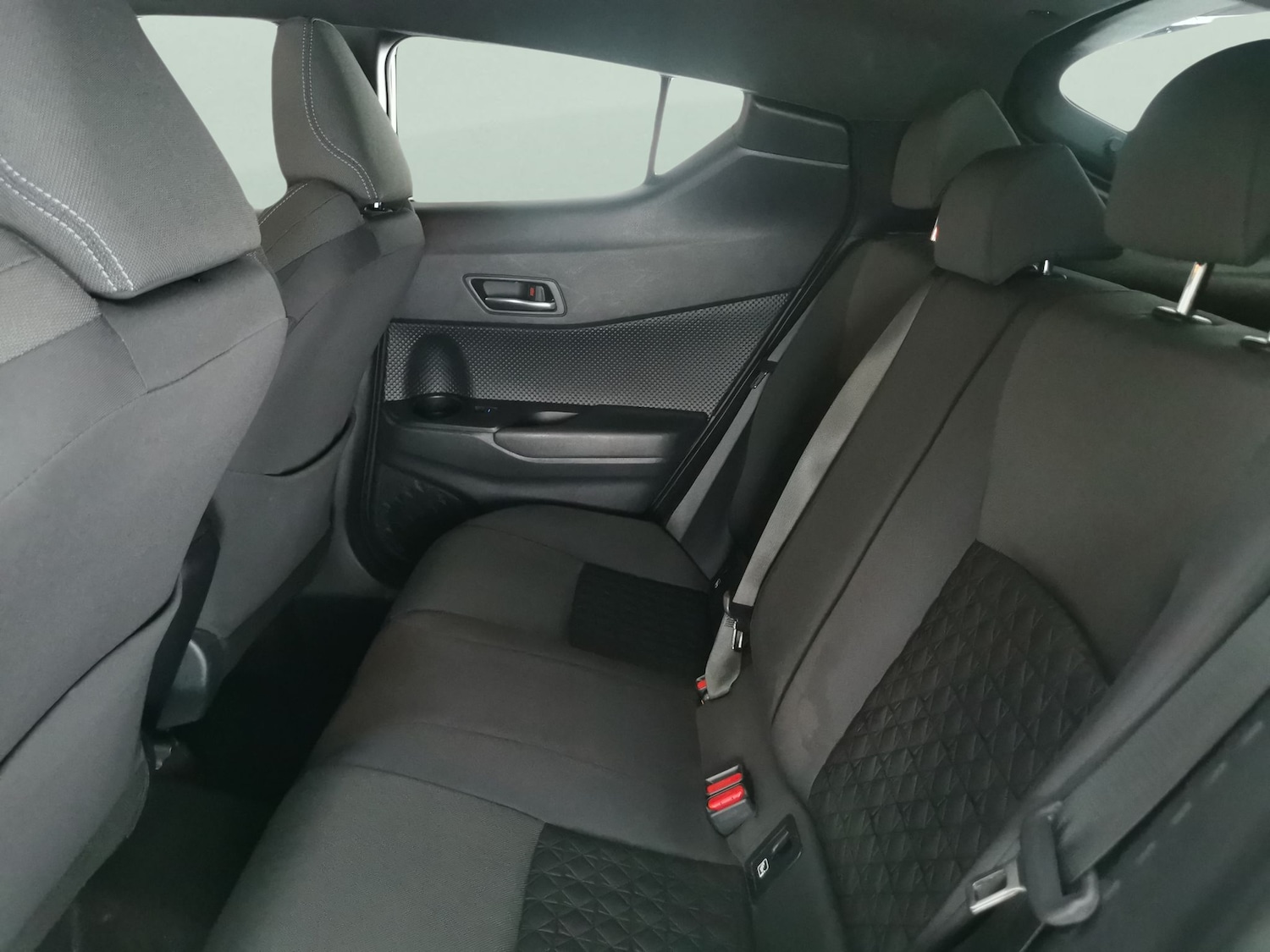 Used Toyota C-HR 2021 for sale - 76442226: Photo 31