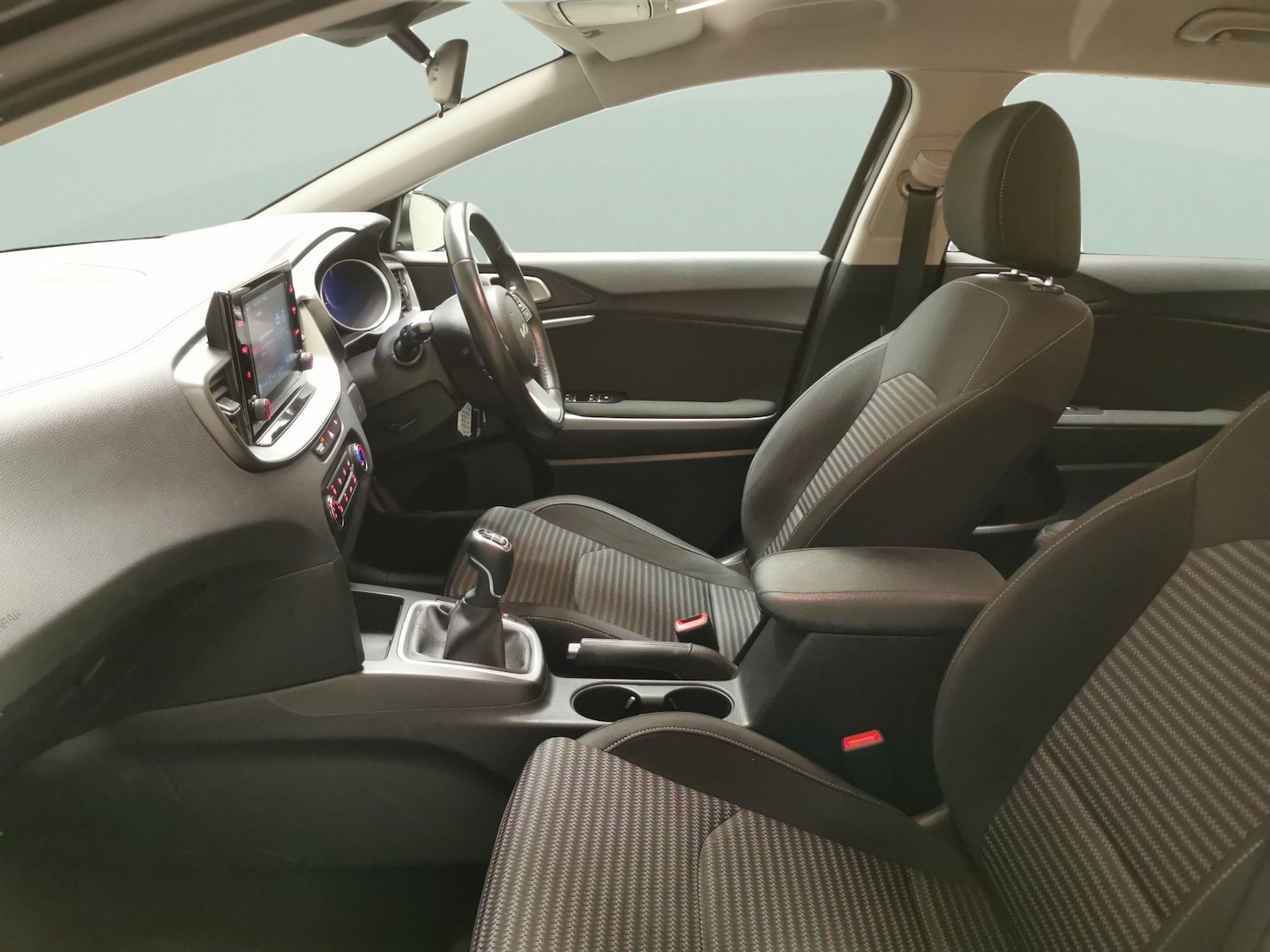 Used Kia Ceed 2024 for sale - 77619650: Photo 4