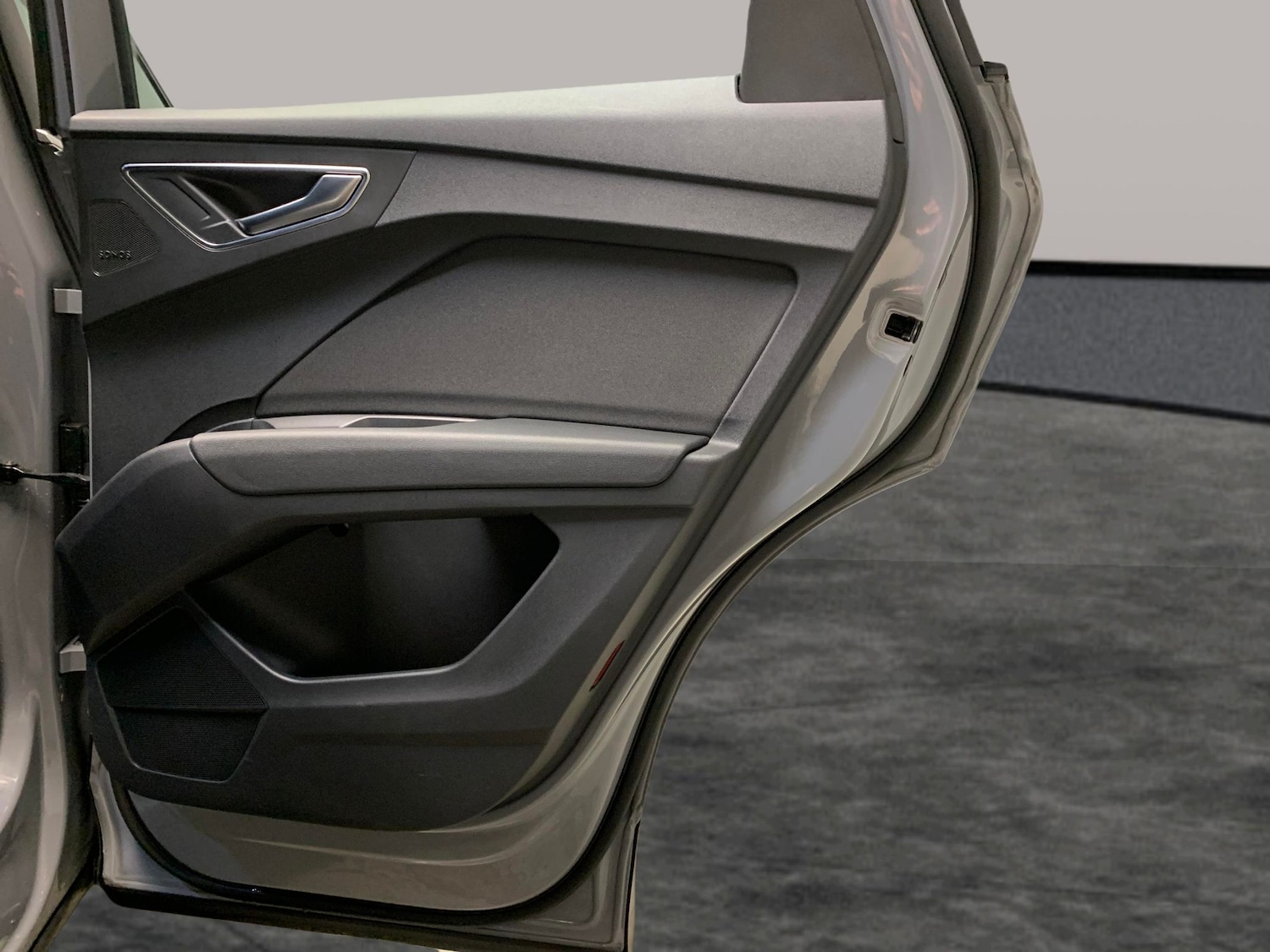 Used Audi Q4 e-tron 2023 for sale - 77286053: Photo 28