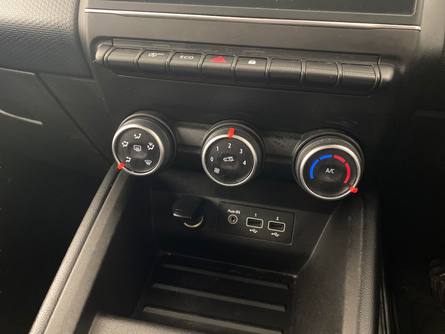 Used Renault Clio 2020 for sale - 77505448: Photo 14