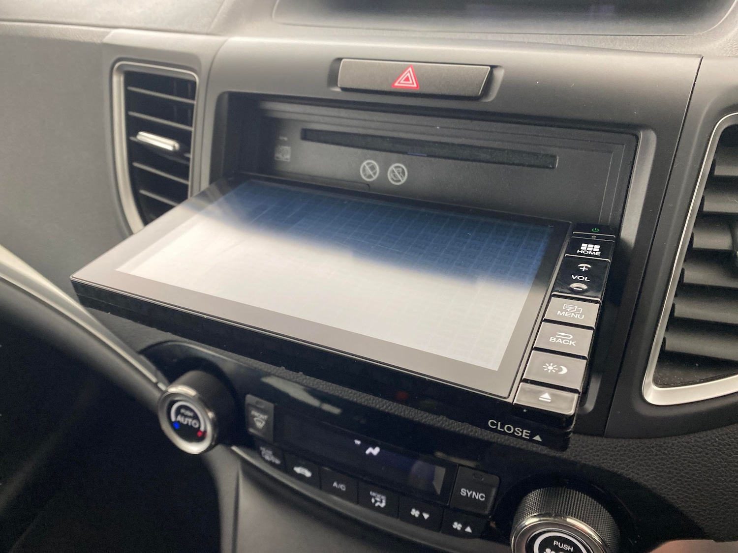 Used Honda CR-V 2018 for sale - 77447796: Photo 15