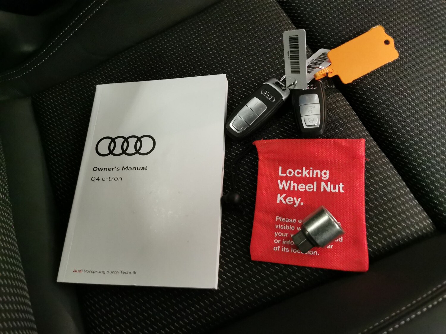 Used Audi Q4 e-tron for sale - 77932430: Photo 32