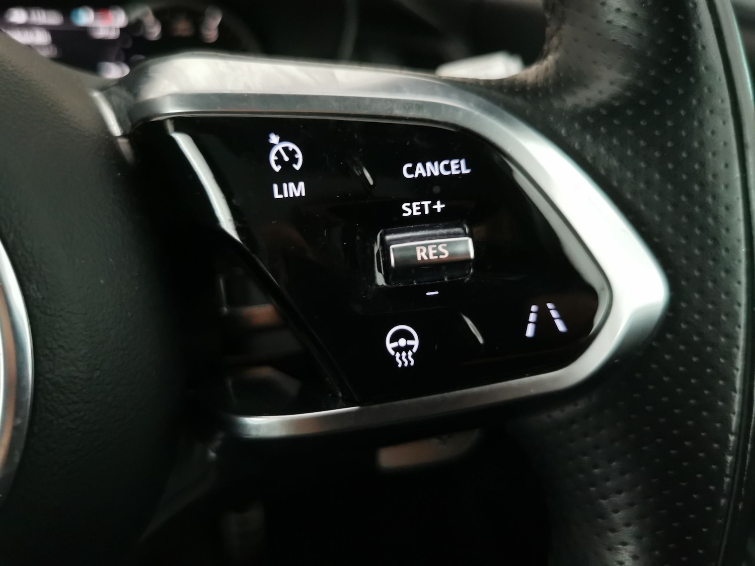 Used Jaguar E-Pace 2021 for sale - 77159882: Photo 20