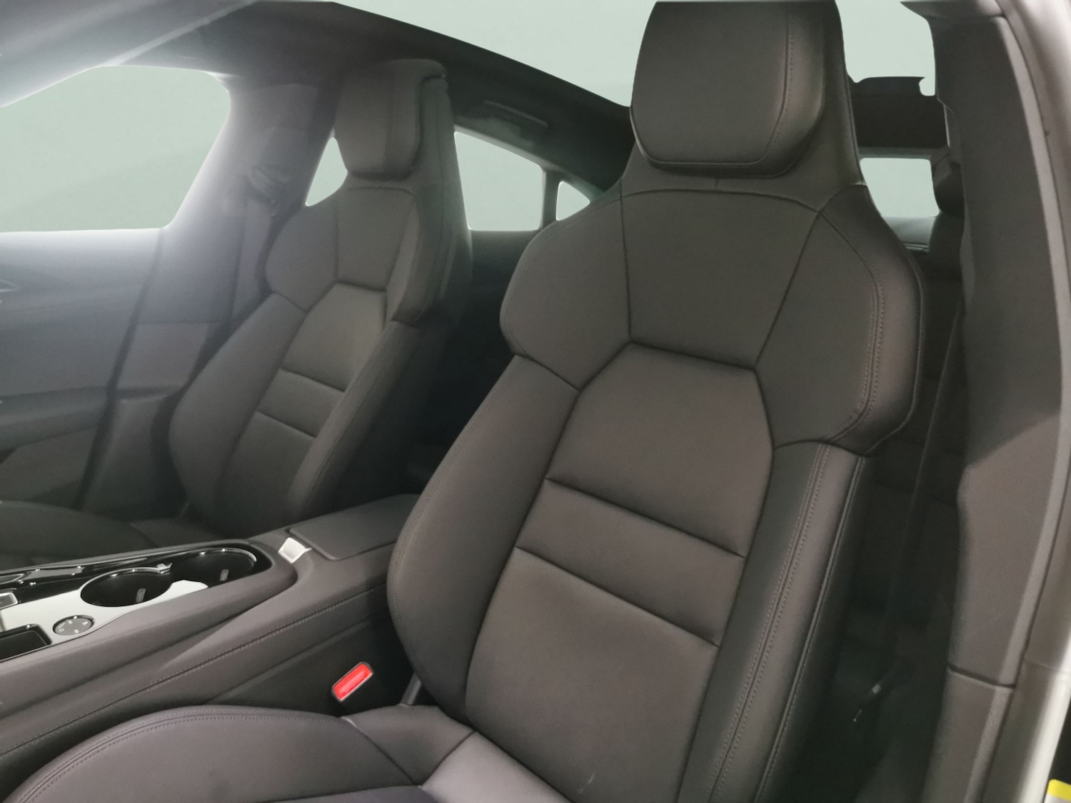 Used Audi e-tron GT 2022 for sale - 76892725: Photo 8