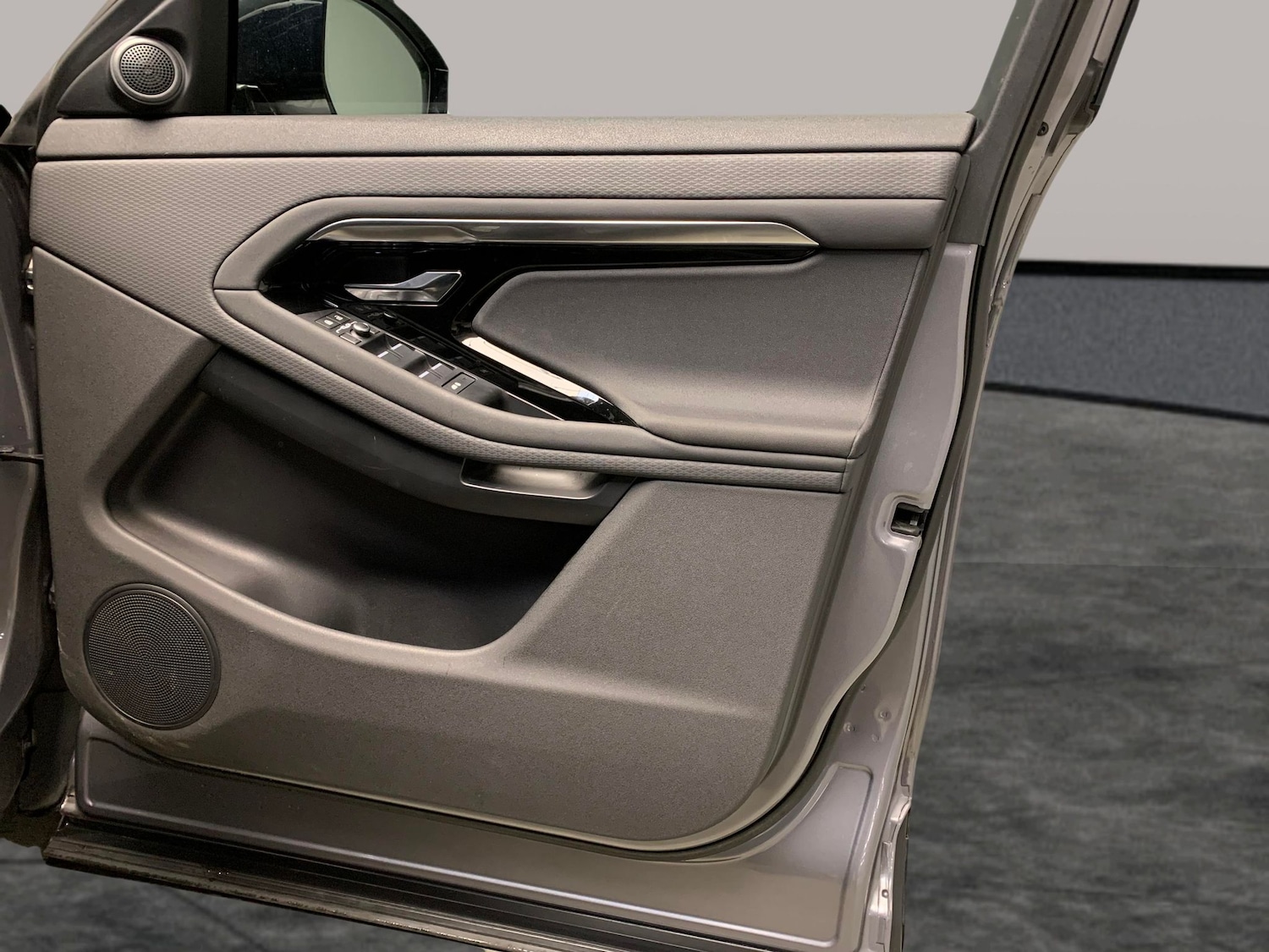 Used Land Rover Range Rover Evoque 2021 for sale - 76615995: Photo 27