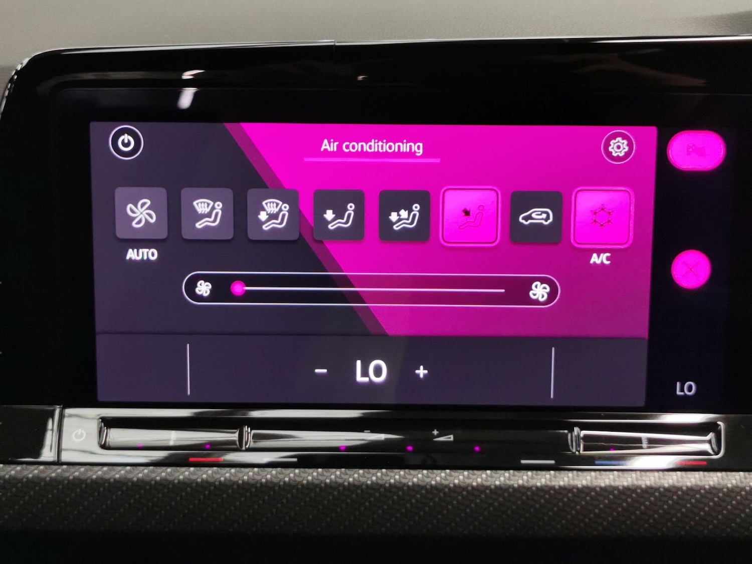 Used Volkswagen Golf 2022 for sale - 77019306: Photo 19