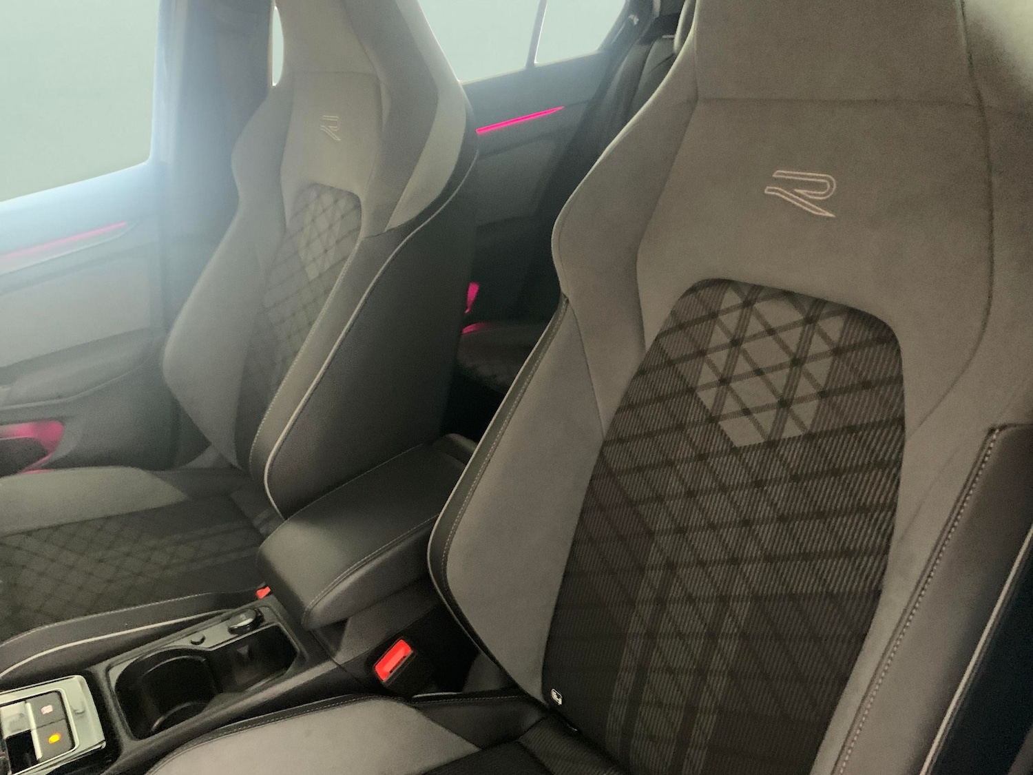 Used Volkswagen Golf 2022 for sale - 77019306: Photo 6