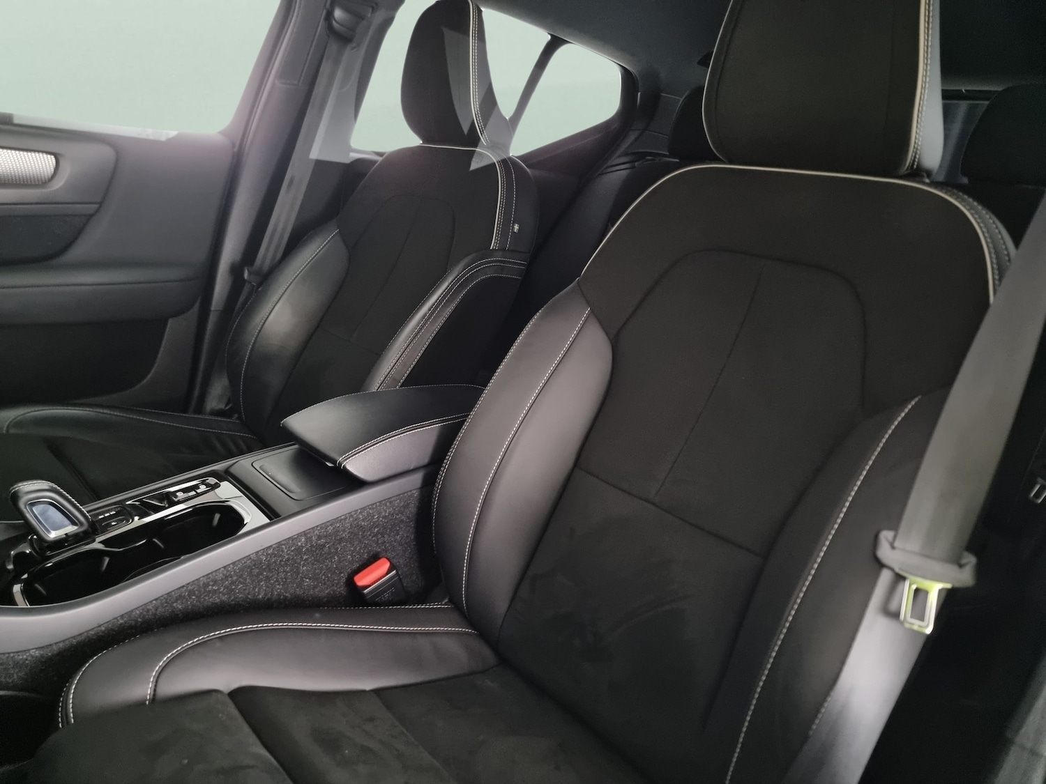 Used Volvo XC40 2020 for sale - 76240895: Photo 16