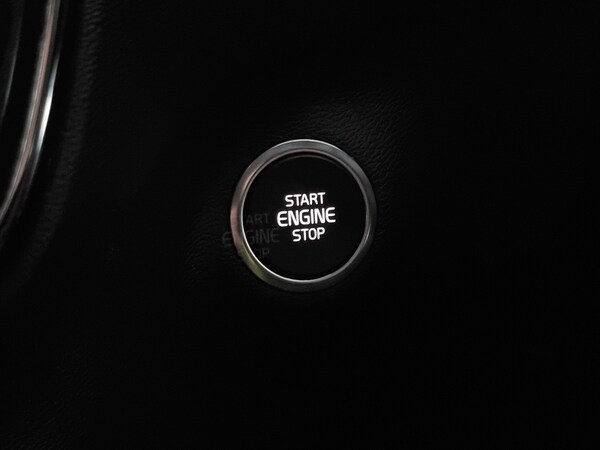 Used Volvo XC40 2020 for sale - 76240895: Photo 27