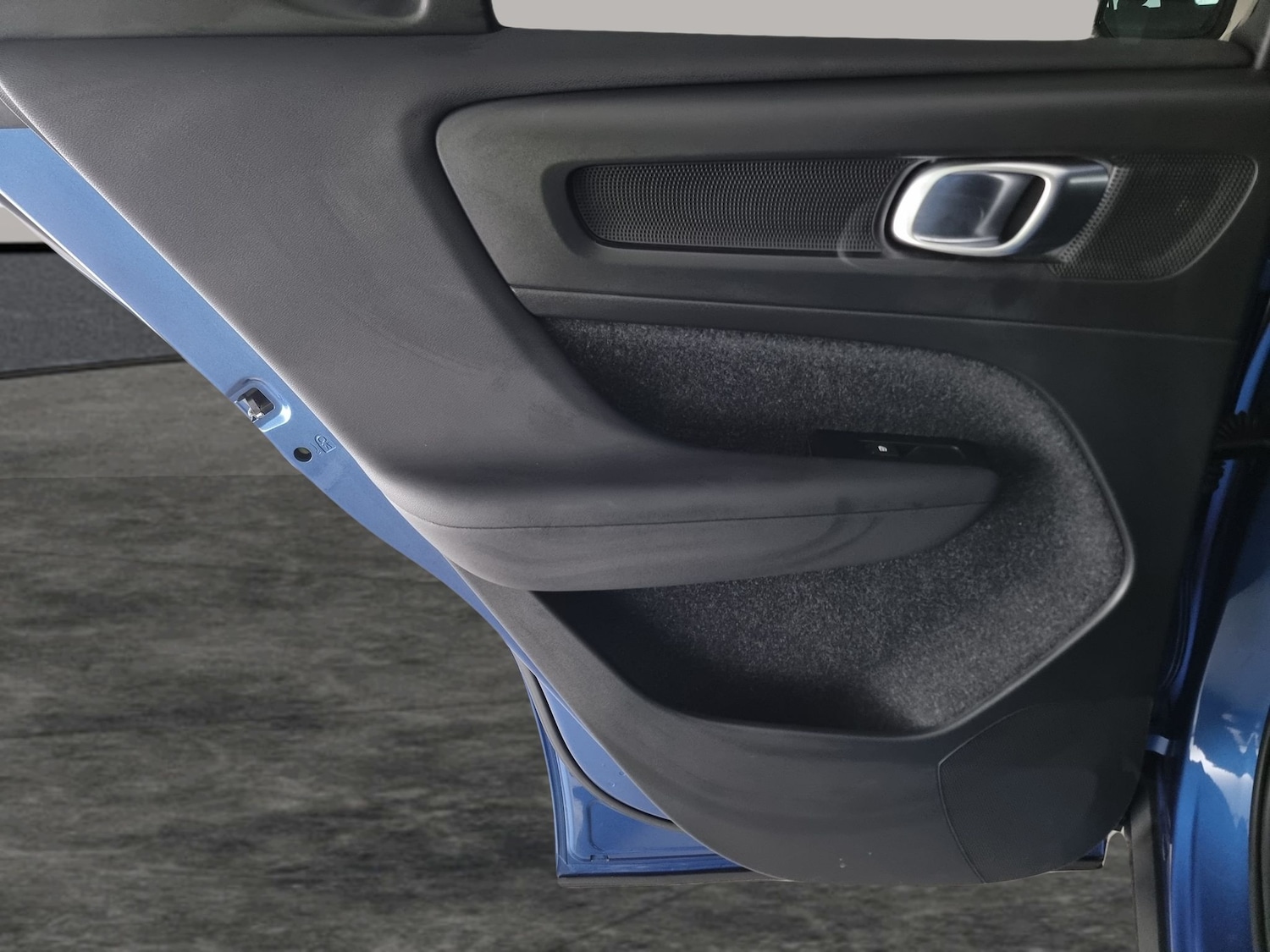 Used Volvo XC40 2020 for sale - 76240895: Photo 33