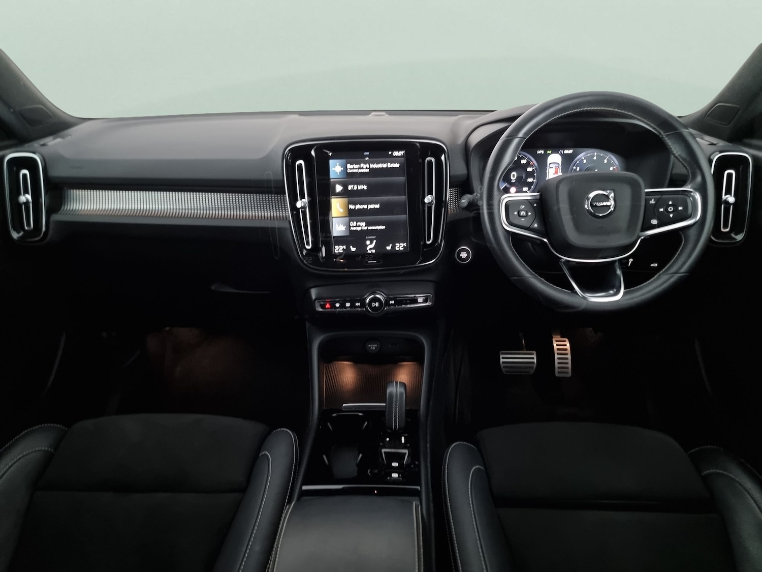 Used Volvo XC40 2020 for sale - 76240895: Photo 7