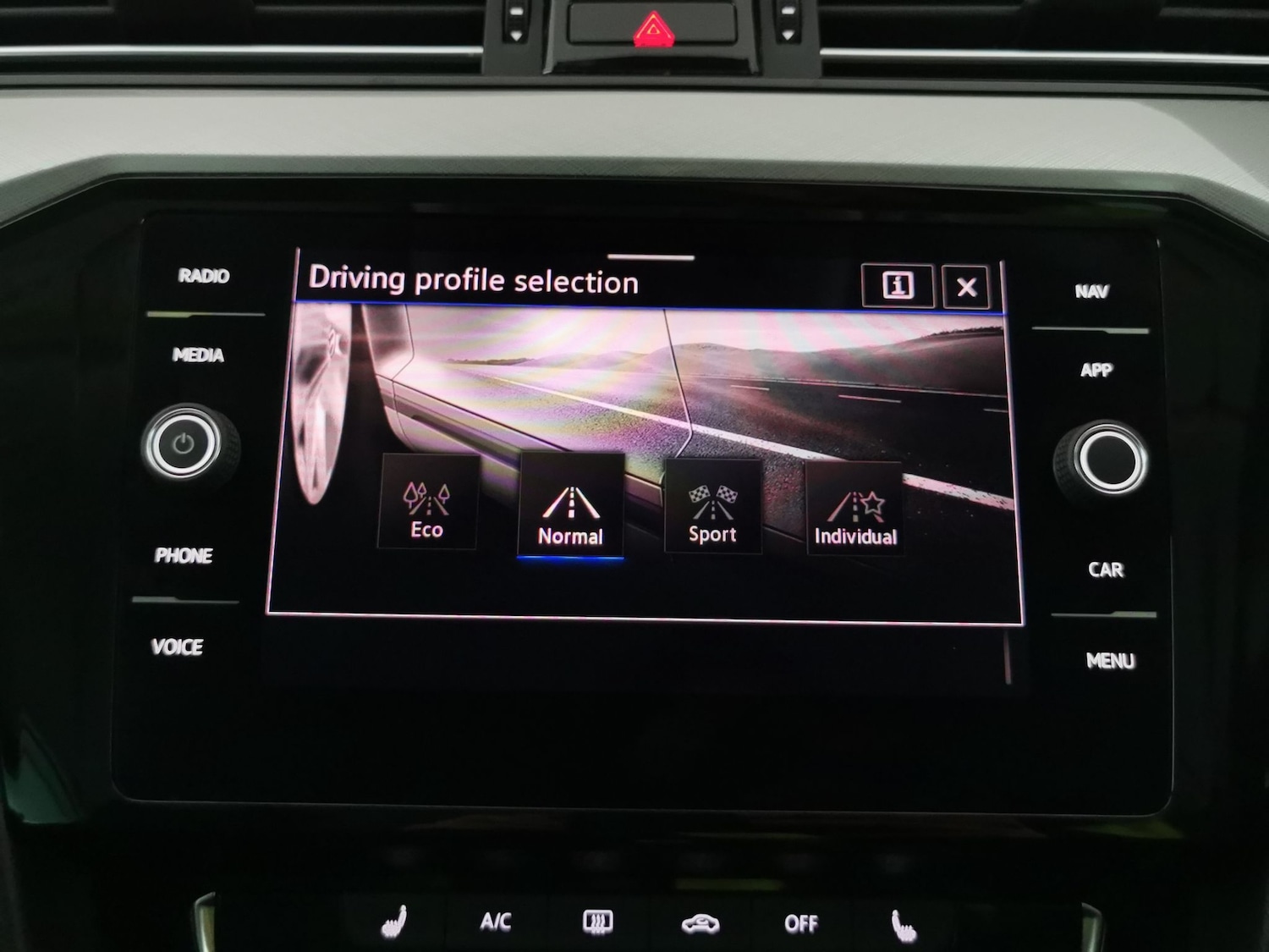 Used Volkswagen Passat 2022 for sale - 76439711: Photo 23