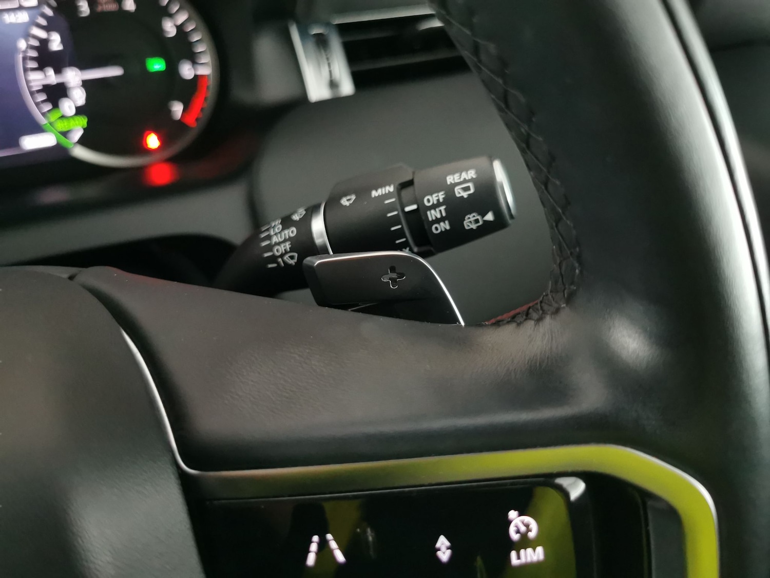 Used Land Rover Discovery Sport for sale - 77475327: Photo 25