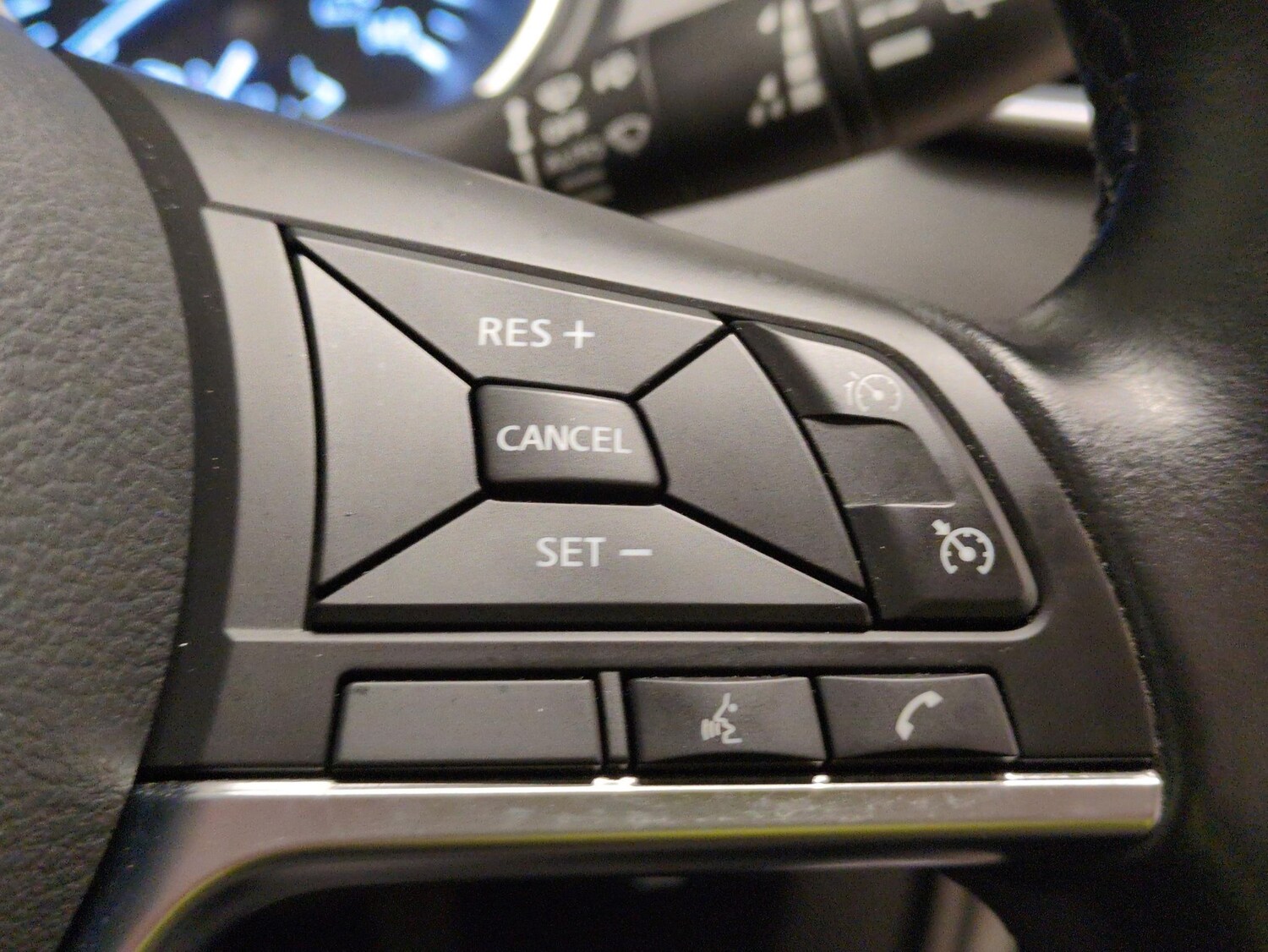 Used Nissan Qashqai for sale - 77530021: Photo 17