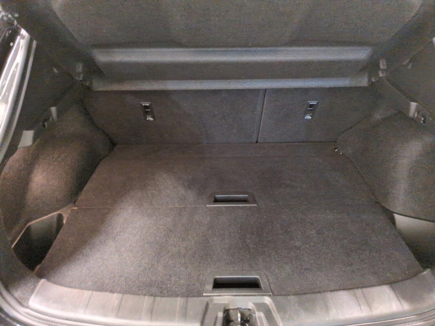 Used Nissan Qashqai for sale - 77530021: Photo 30