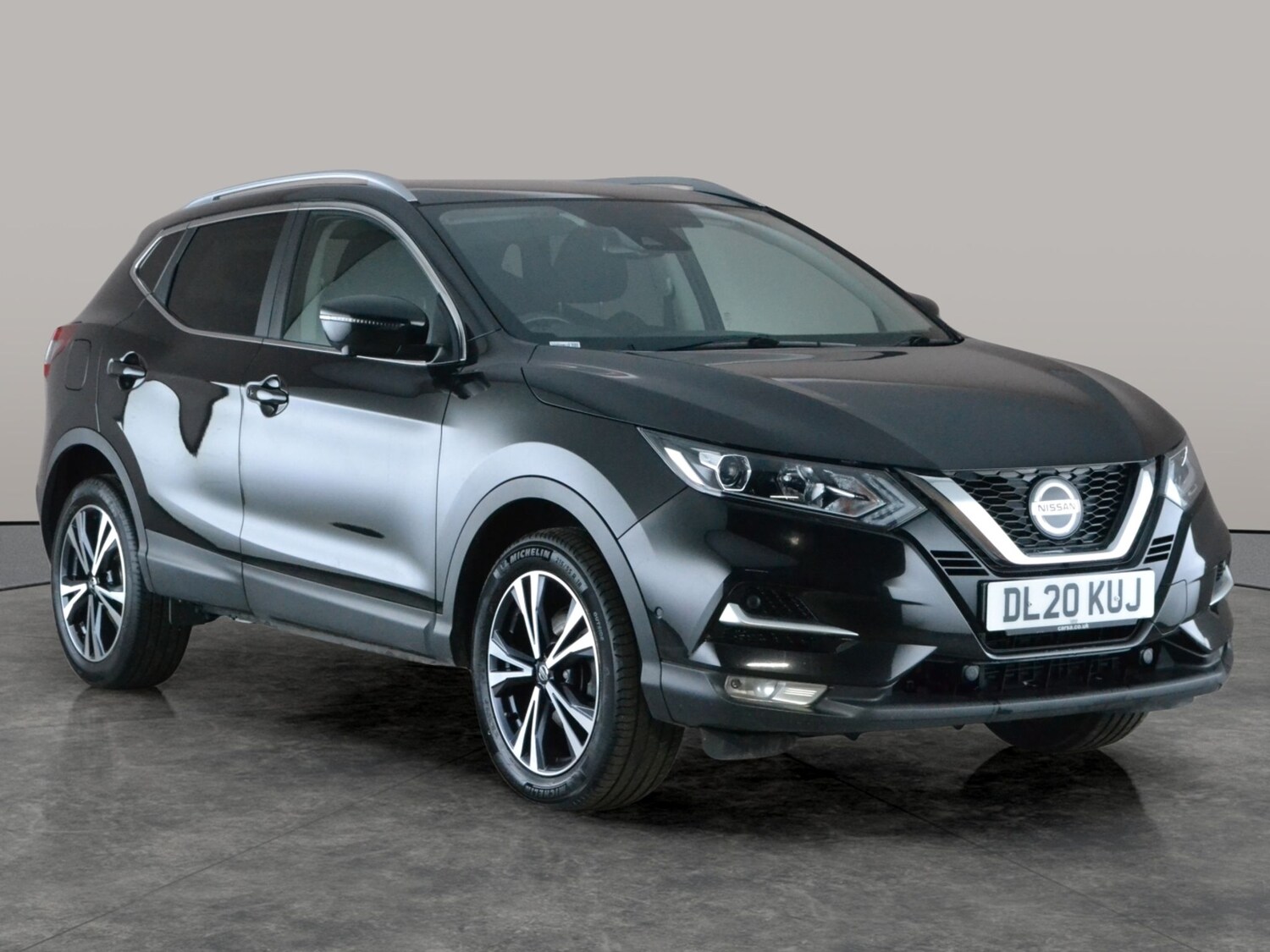 Used Nissan Qashqai for sale - 77530021: Photo 8