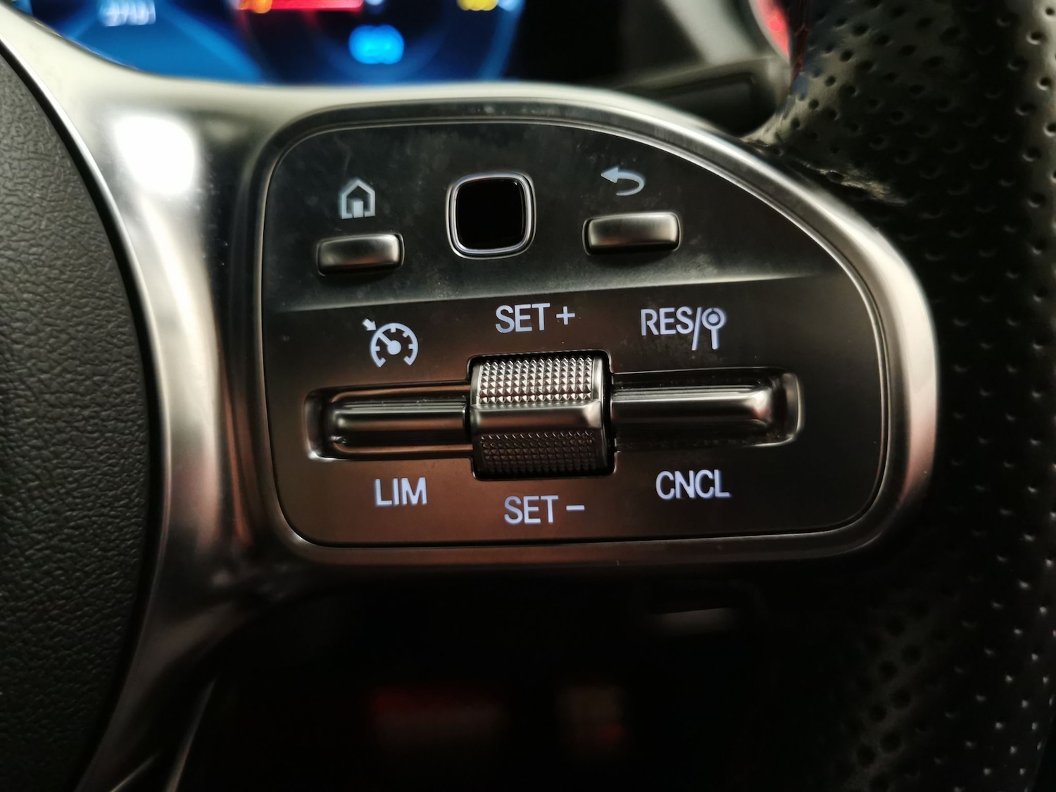 Used Mercedes-Benz EQA 2023 for sale - 78219186: Photo 25