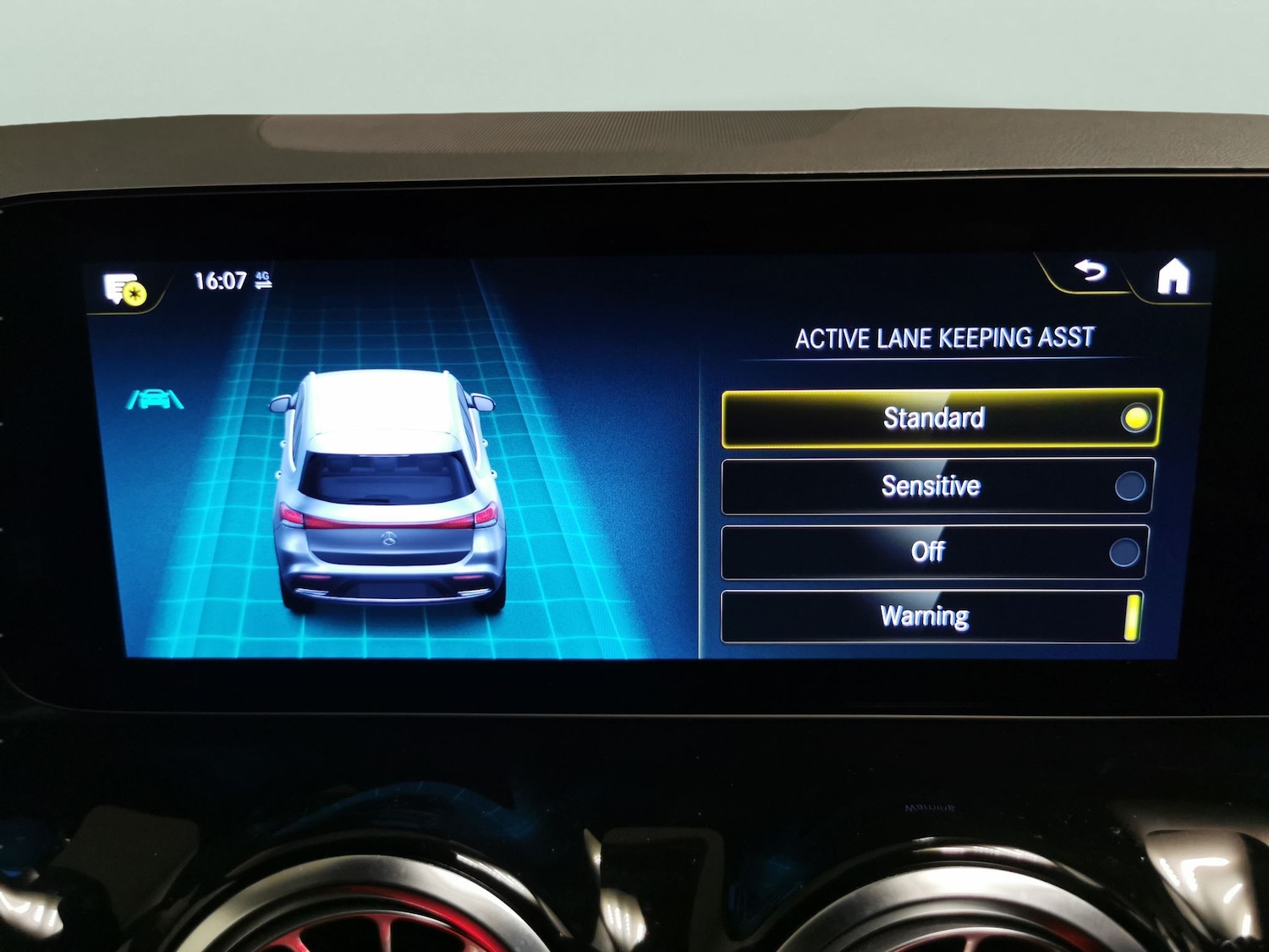 Used Mercedes-Benz EQA 2023 for sale - 78219186: Photo 26