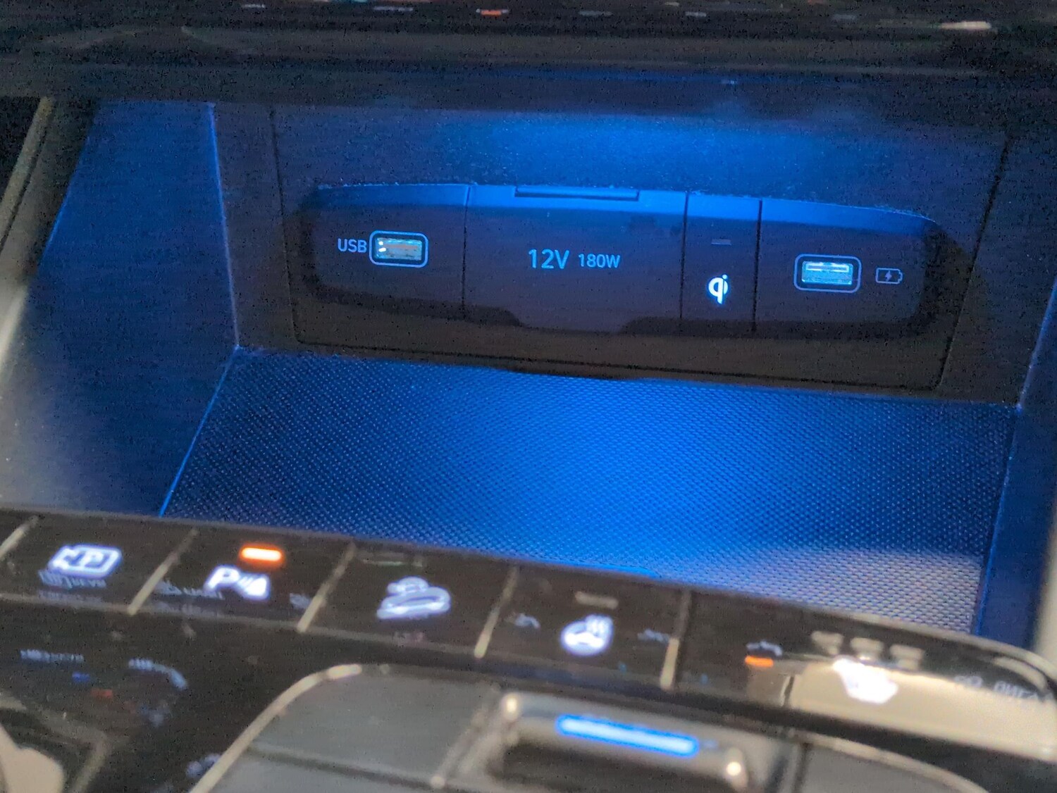 Used Hyundai TUCSON for sale - 77902145: Photo 21